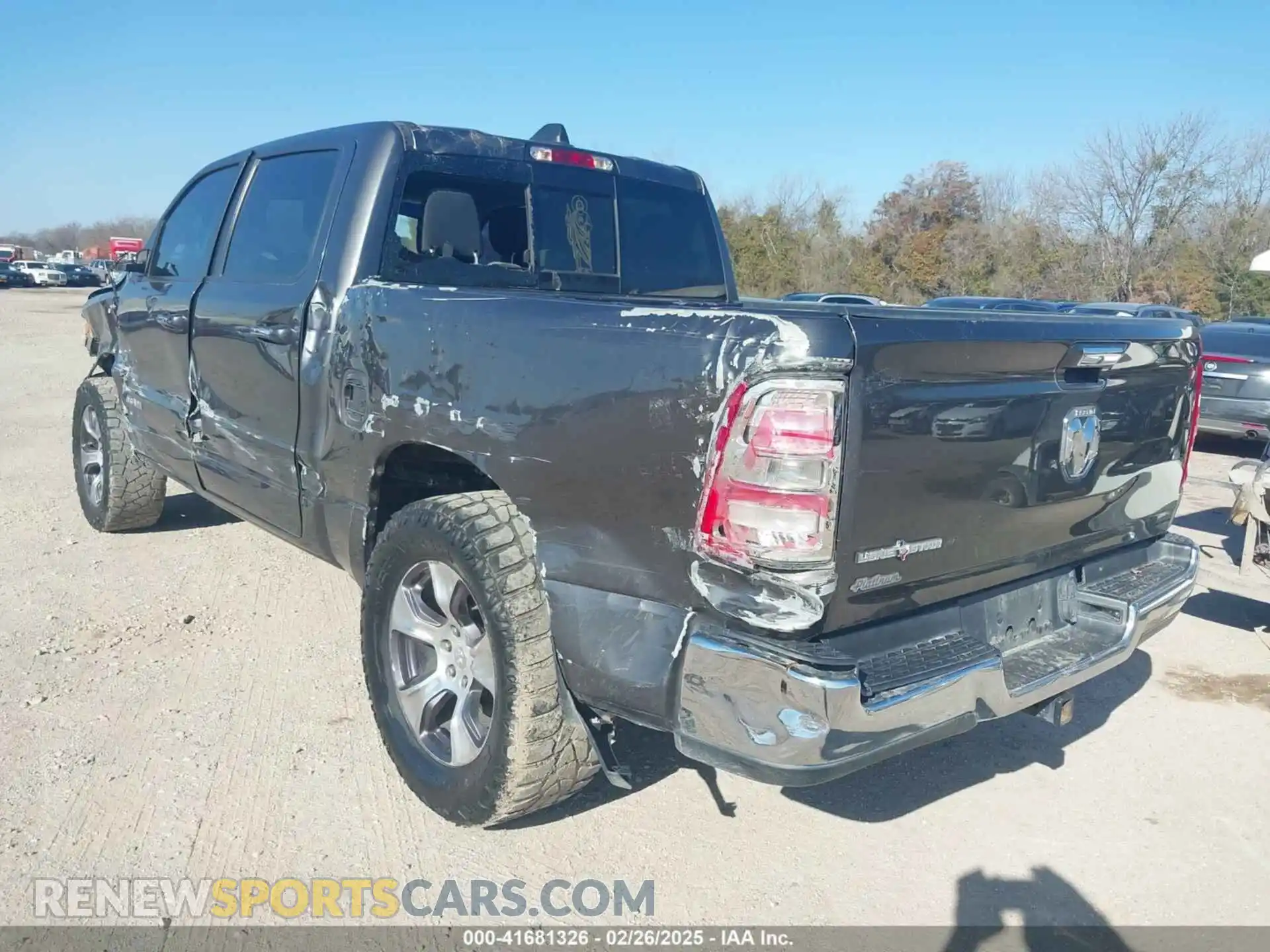 3 Photograph of a damaged car 1C6RREFG2LN405788 RAM 1500 2020