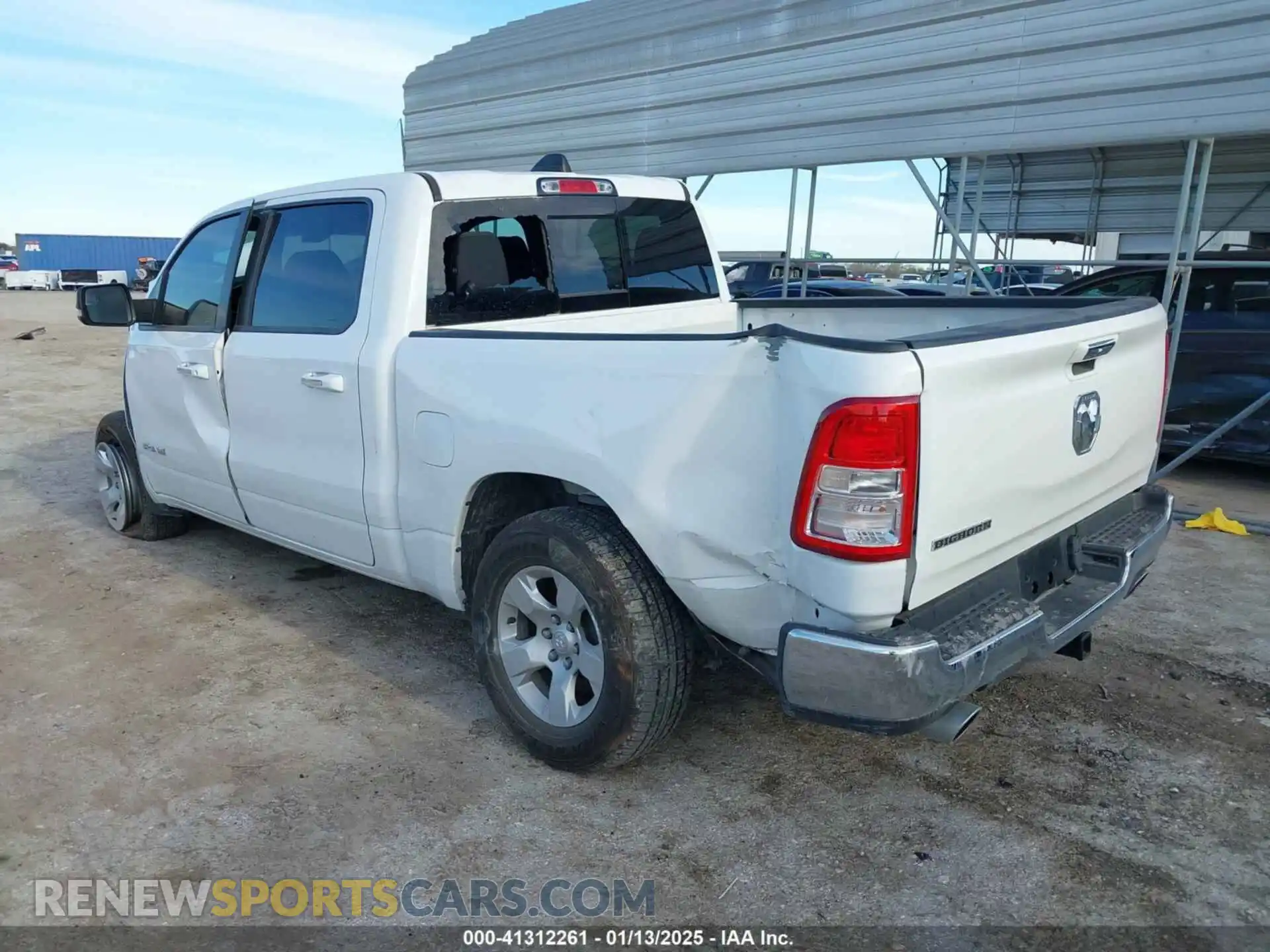 3 Photograph of a damaged car 1C6RREFT4LN333926 RAM 1500 2020