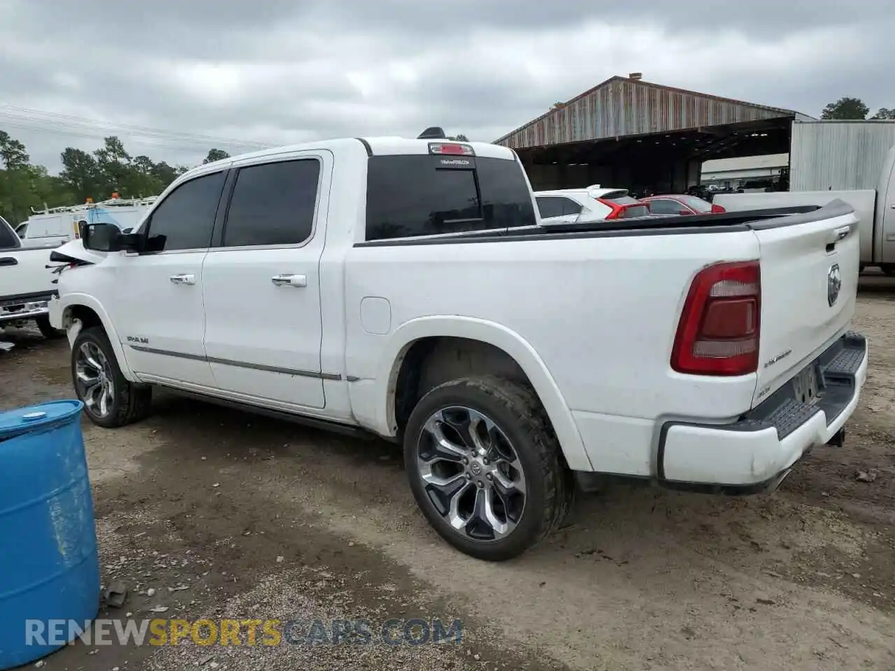 2 fotografías del automóvil dañado 1C6RREHT3LN194577 RAM 1500 2020