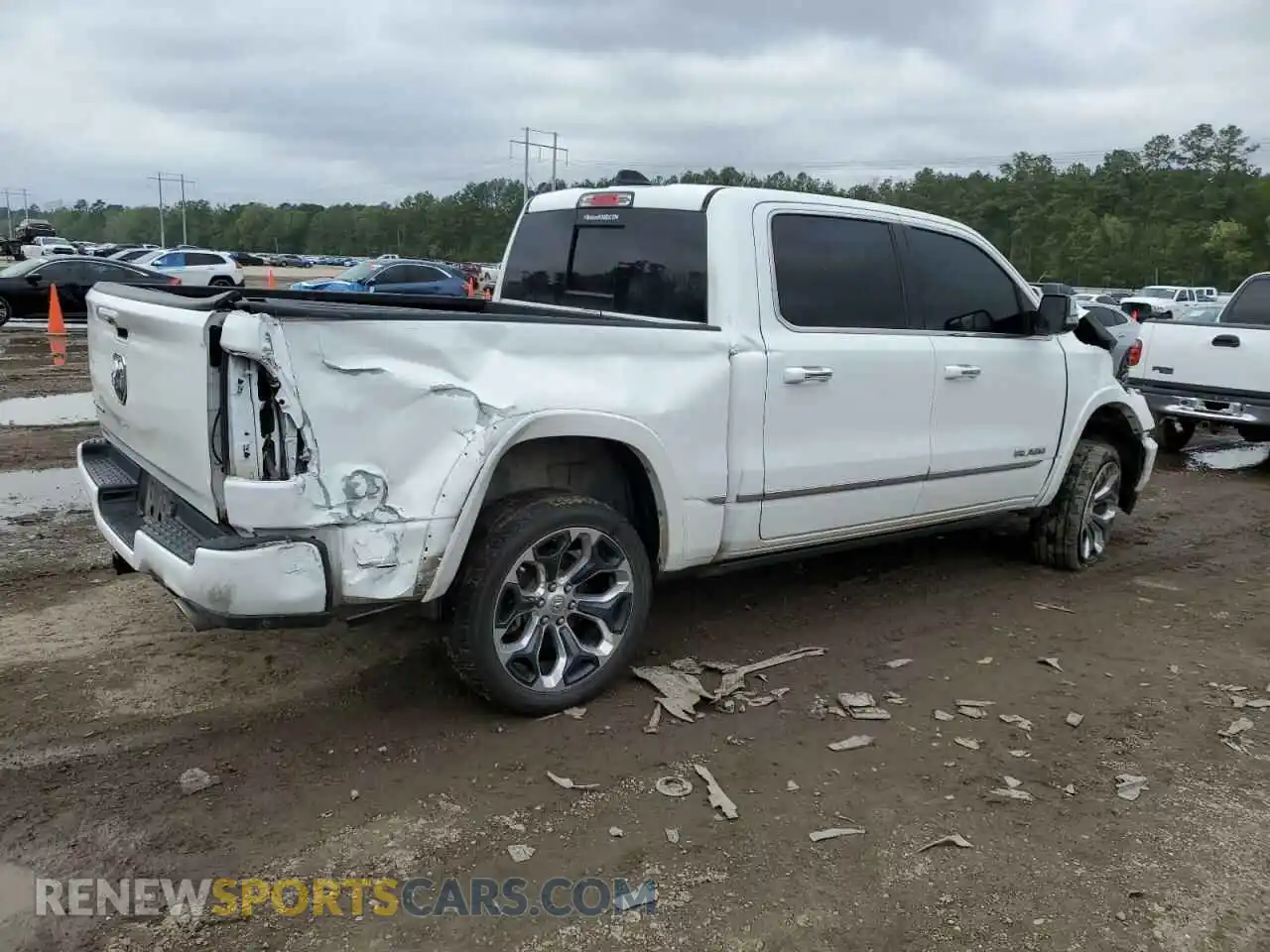 3 fotografías del automóvil dañado 1C6RREHT3LN194577 RAM 1500 2020