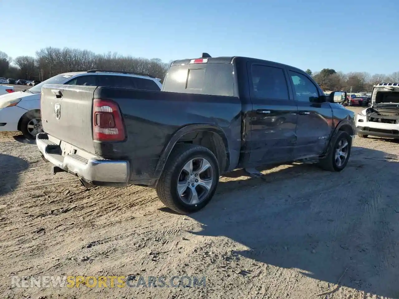 3 Photograph of a damaged car 1C6RREJT5LN129661 RAM 1500 2020