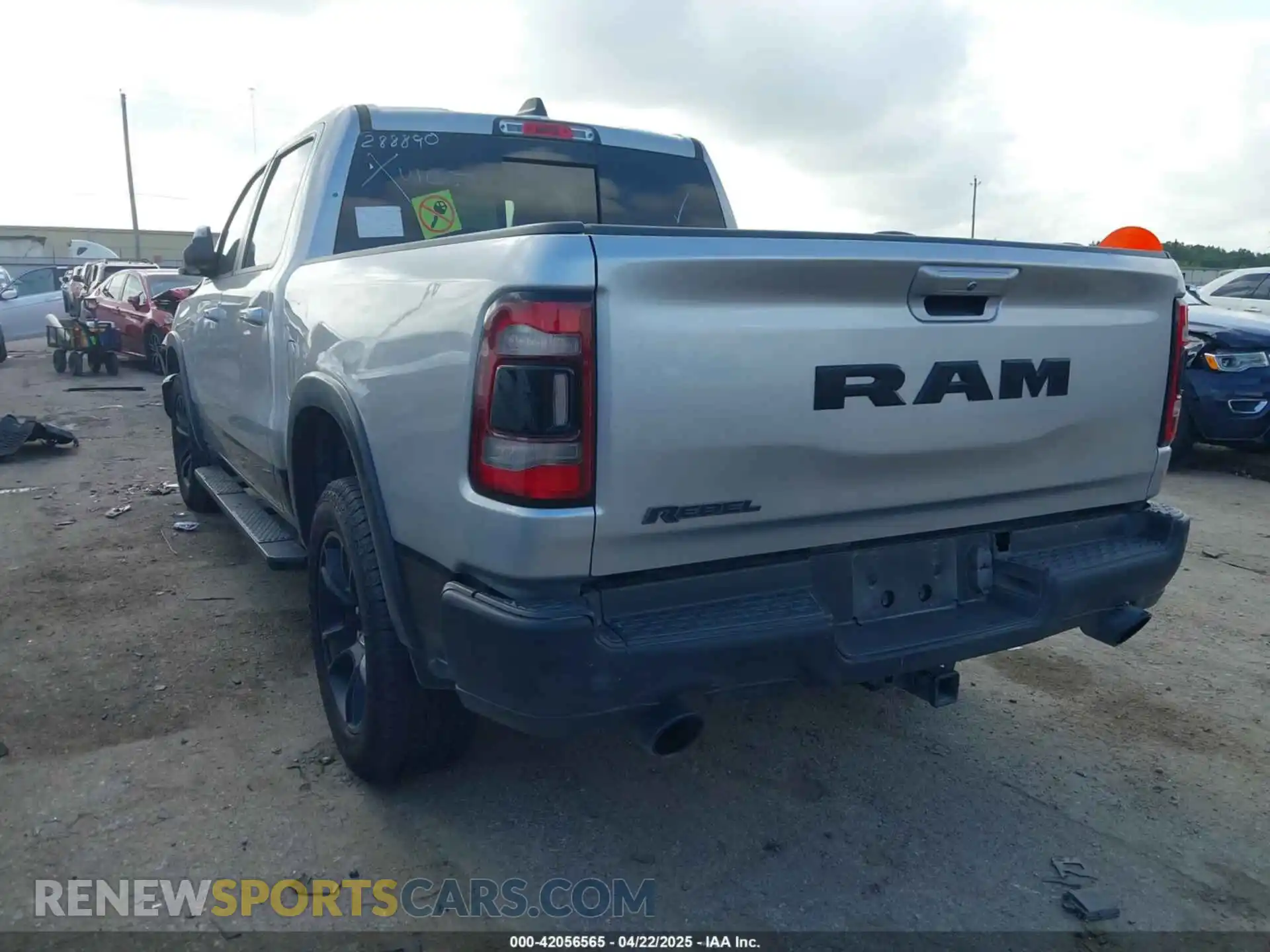 3 Photograph of a damaged car 1C6RRELT4LN267060 RAM 1500 2020