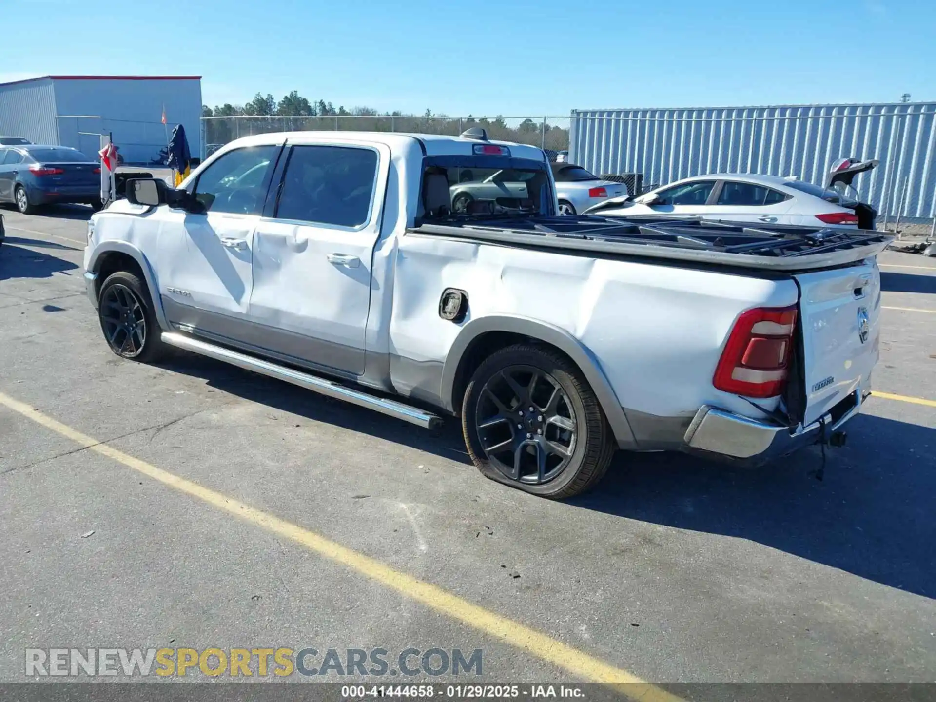 3 Photograph of a damaged car 1C6RRERT7LN289304 RAM 1500 2020
