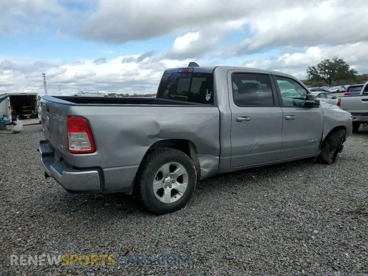 3 Photograph of a damaged car 1C6RRFFG6LN361011 RAM 1500 2020