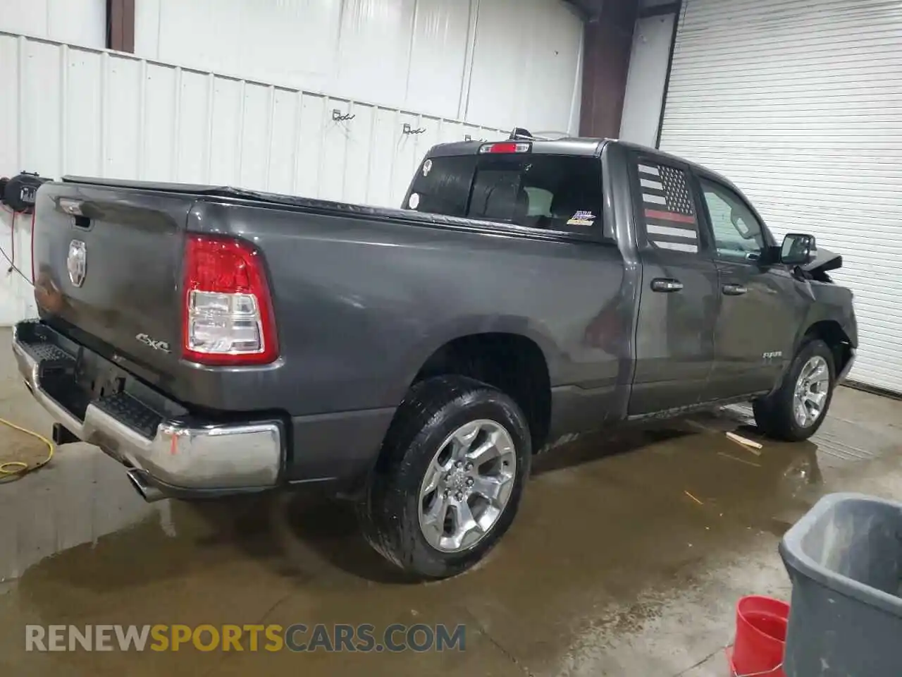 3 Photograph of a damaged car 1C6SRFBT8LN120507 RAM 1500 2020