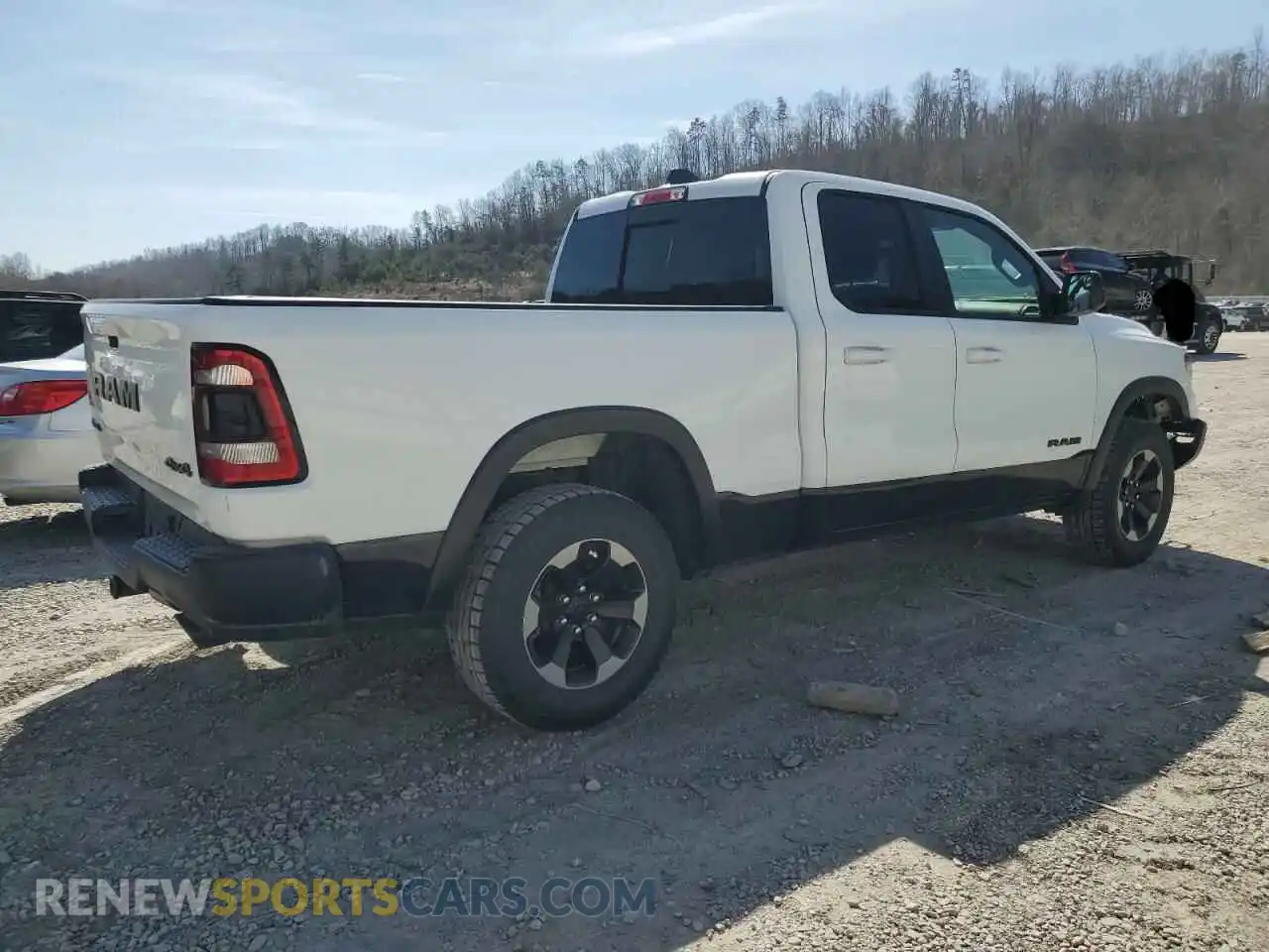 3 Photograph of a damaged car 1C6SRFETXLN322535 RAM 1500 2020