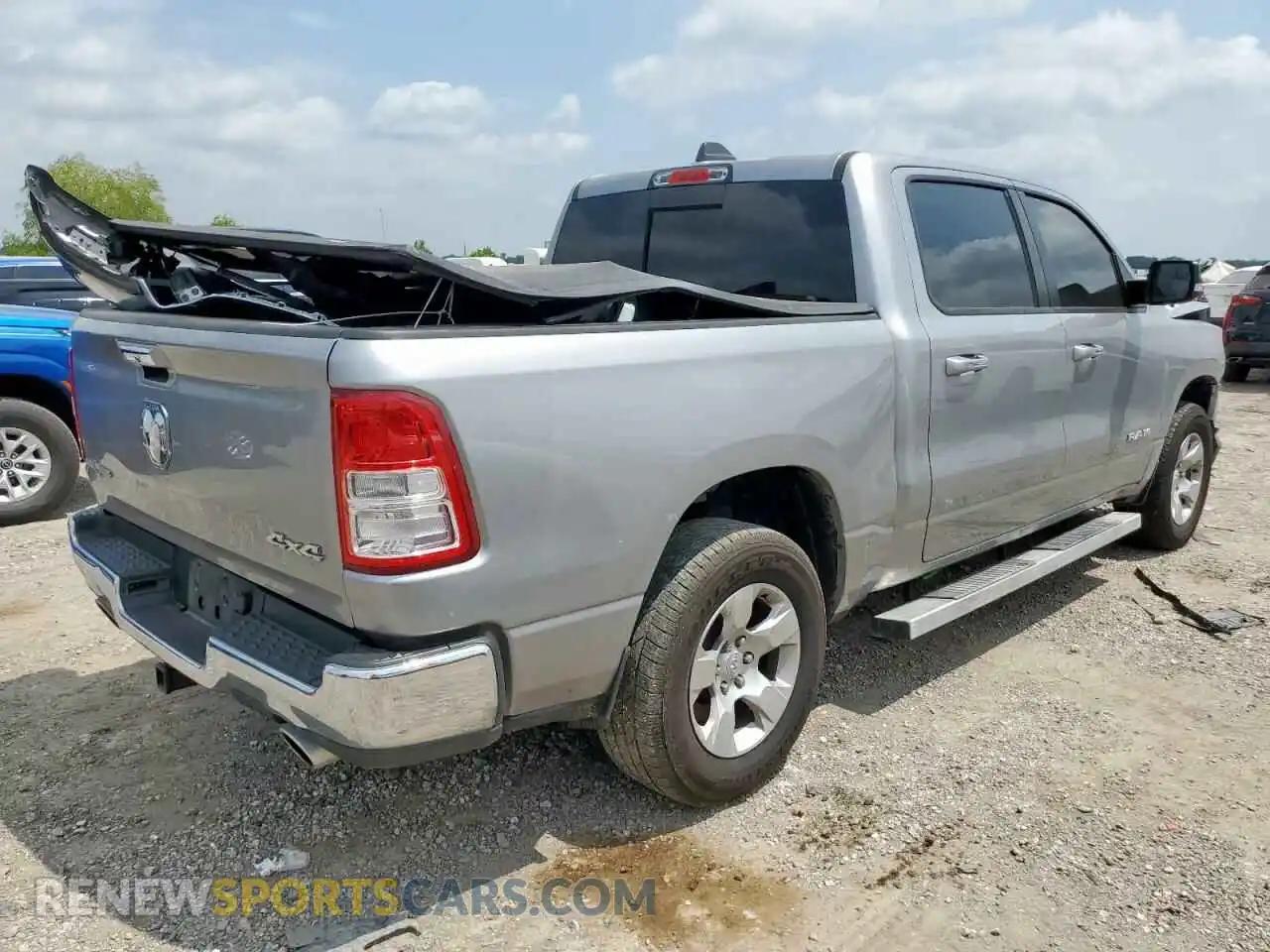 3 Photograph of a damaged car 1C6SRFFT6LN116210 RAM 1500 2020