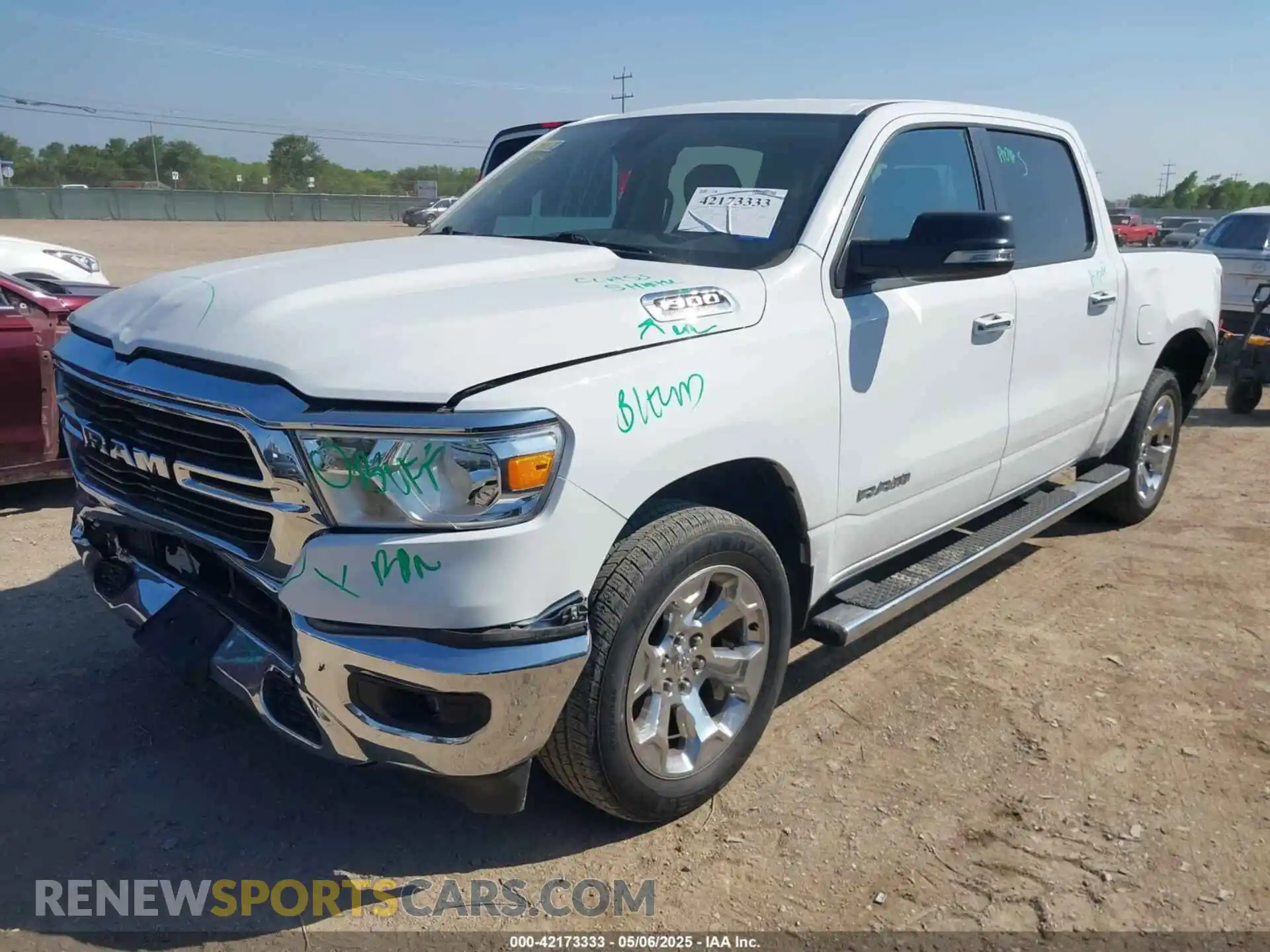 2 Photograph of a damaged car 1C6SRFFTXLN291141 RAM 1500 2020