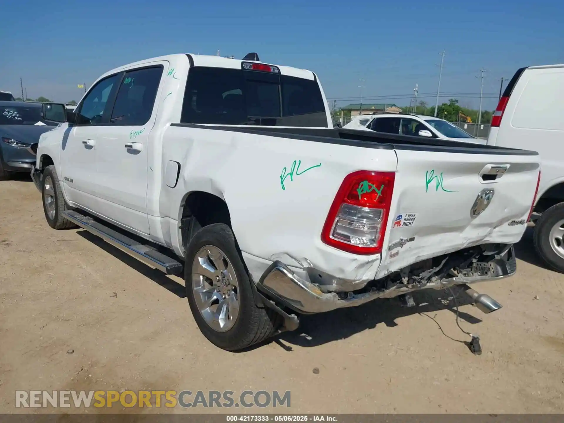 3 Photograph of a damaged car 1C6SRFFTXLN291141 RAM 1500 2020