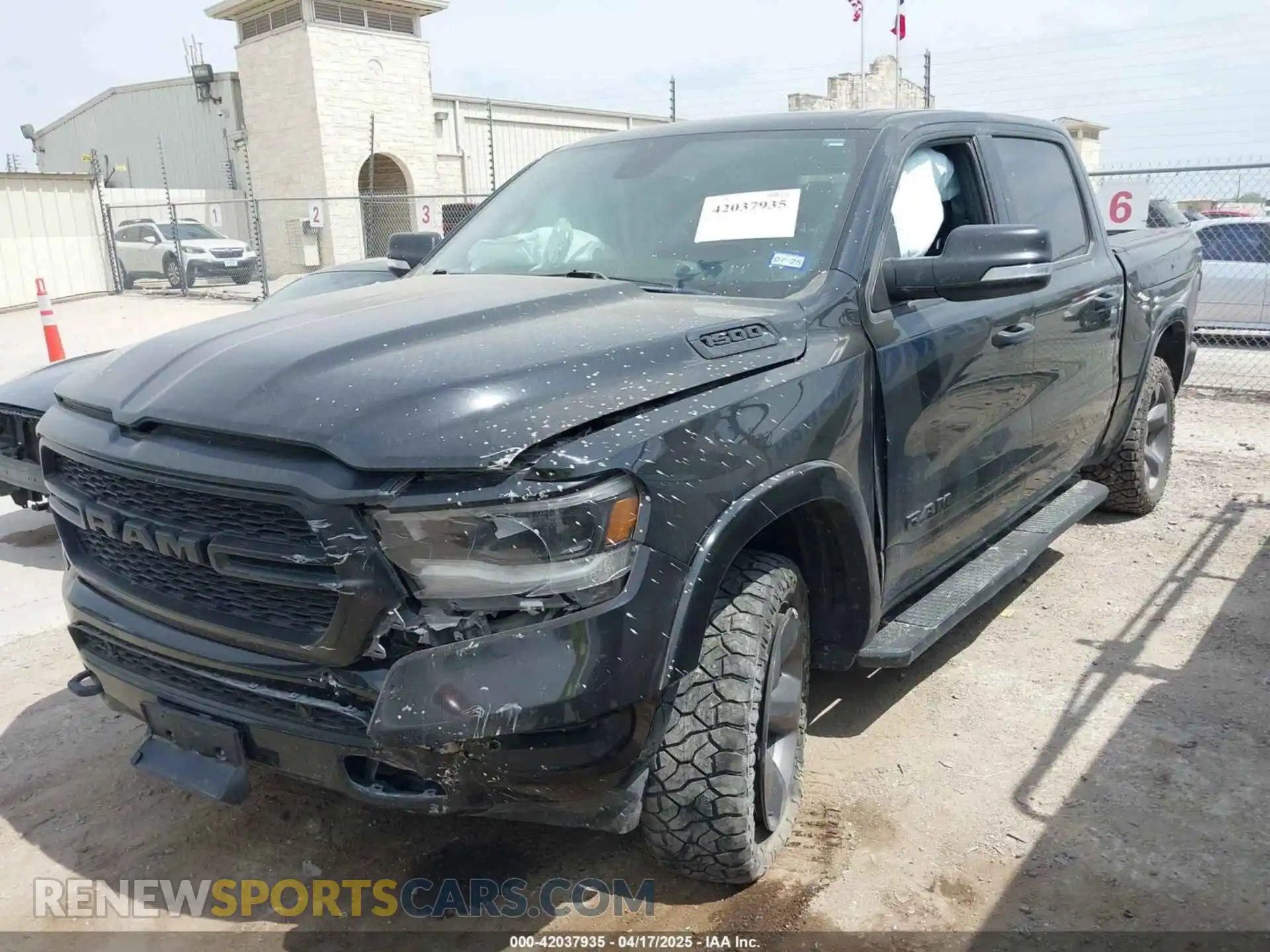 2 Photograph of a damaged car 1C6SRFFTXLN294329 RAM 1500 2020