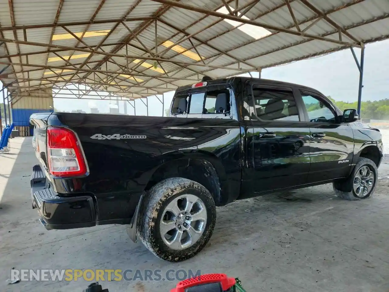 3 Photograph of a damaged car 1C6SRFFTXLN305247 RAM 1500 2020