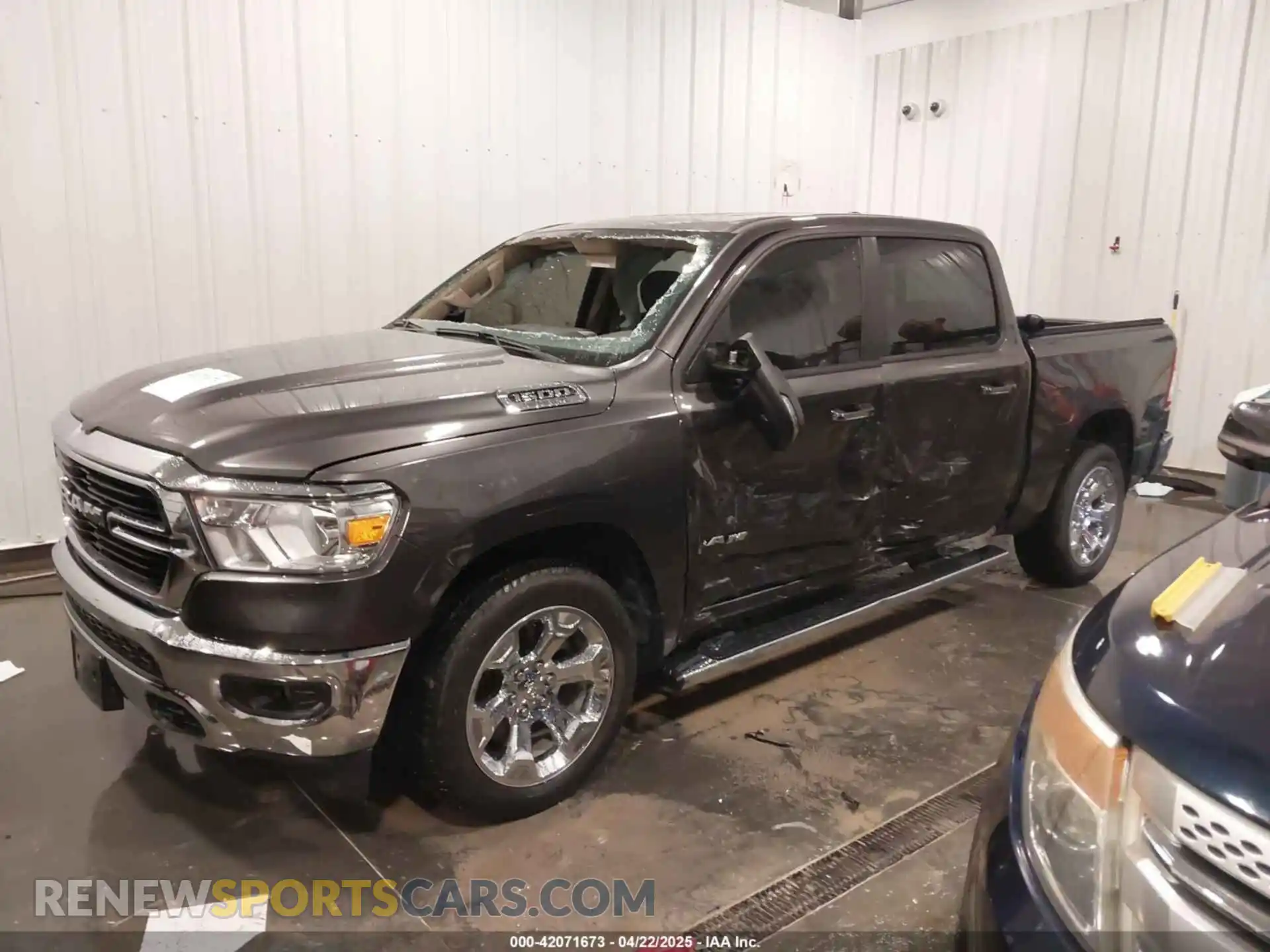 2 Photograph of a damaged car 1C6SRFFTXLN359454 RAM 1500 2020