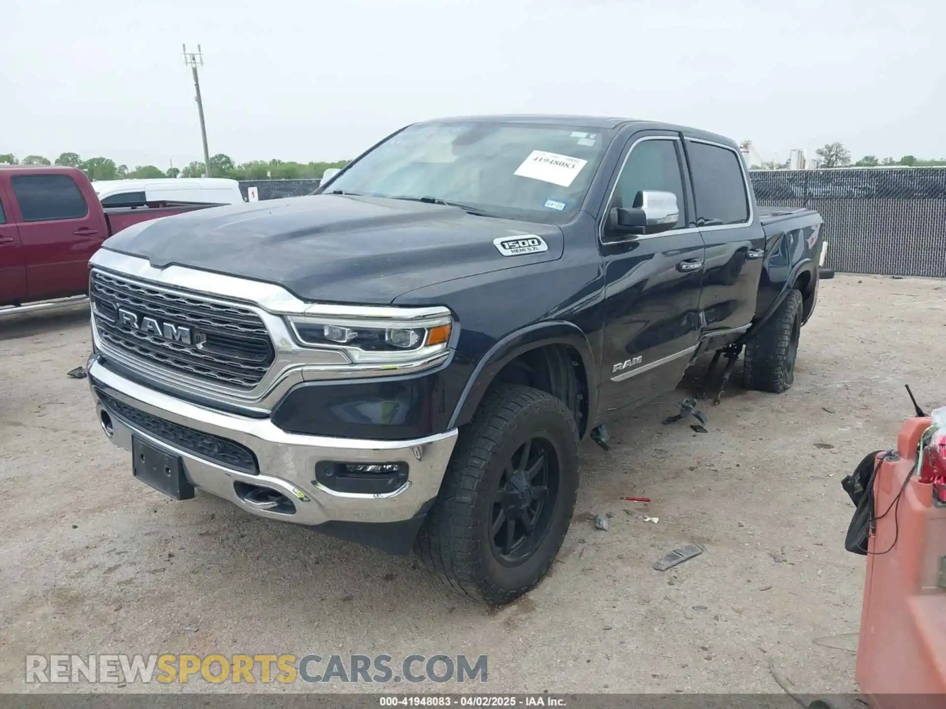 2 fotografías del automóvil dañado 1C6SRFHT5LN422246 RAM 1500 2020