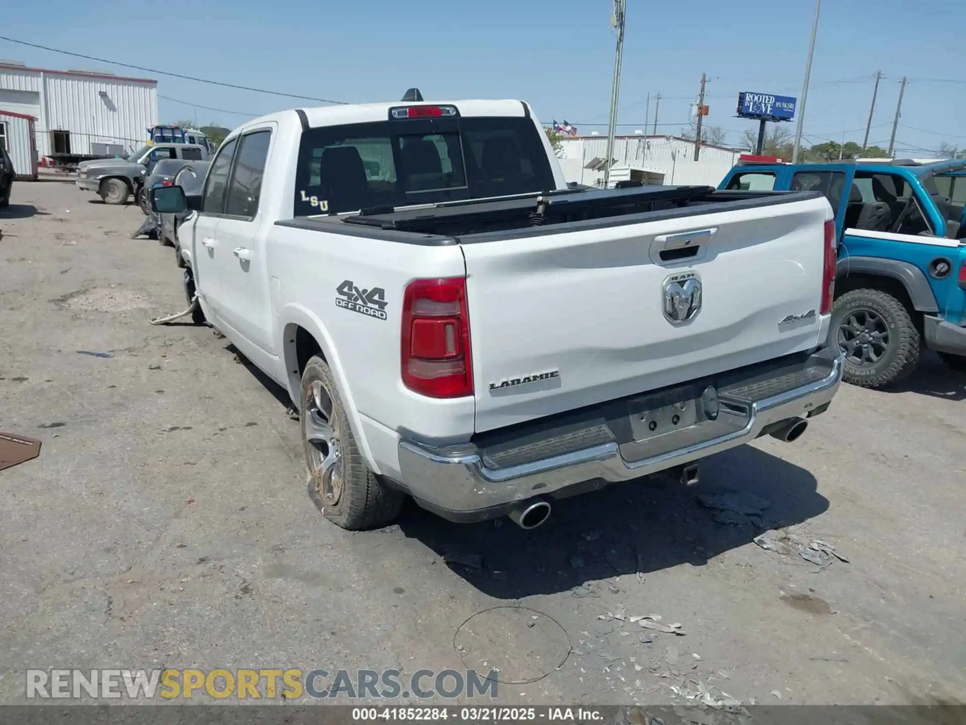 3 Photograph of a damaged car 1C6SRFJT0LN151641 RAM 1500 2020