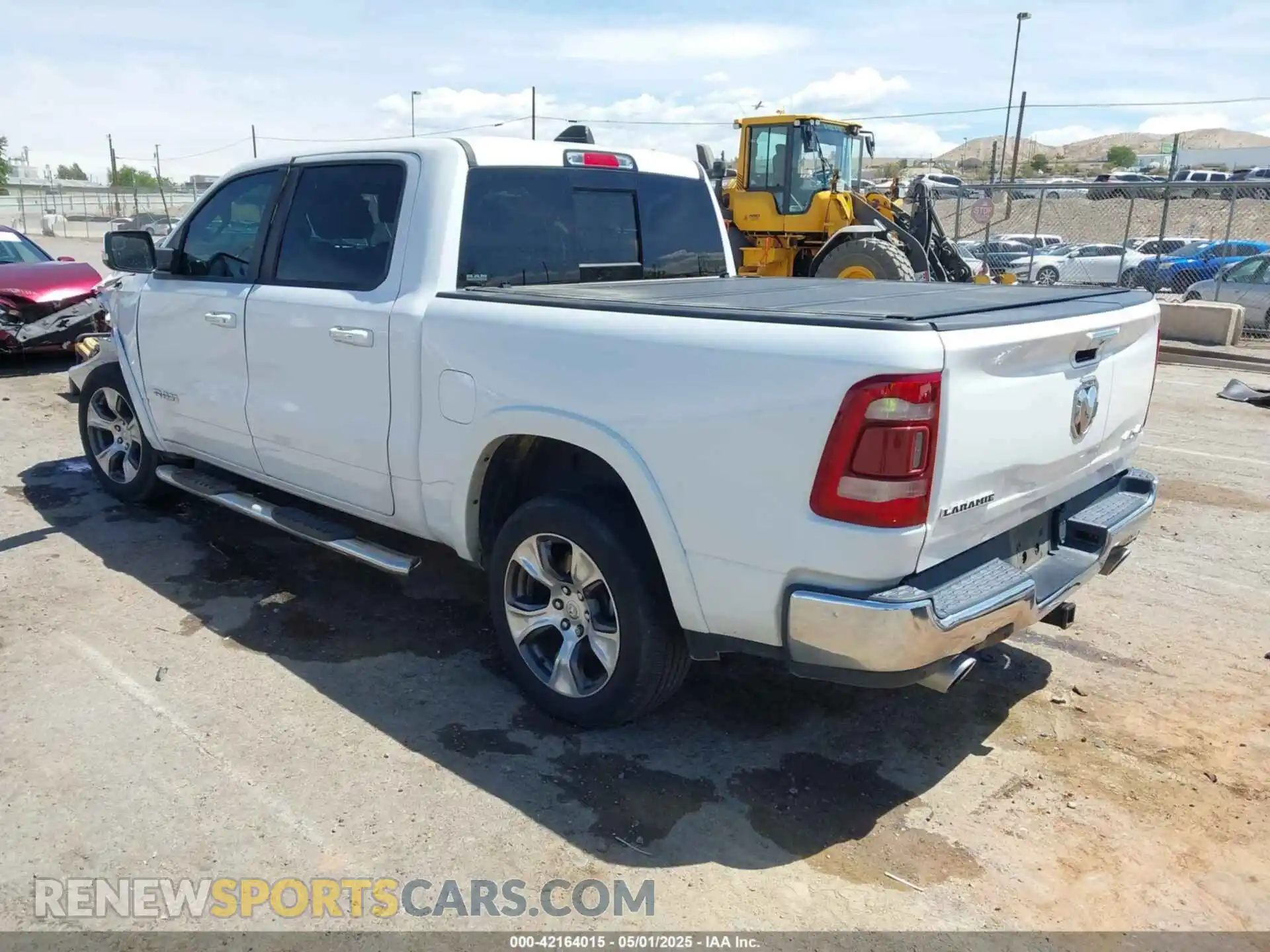 3 Photograph of a damaged car 1C6SRFJT1LN377445 RAM 1500 2020