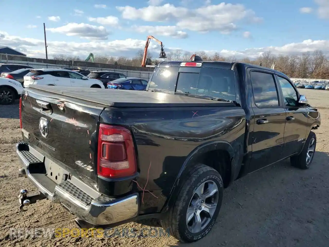 3 Фотография поврежденного автомобиля 1C6SRFJT2LN155013 RAM 1500 2020