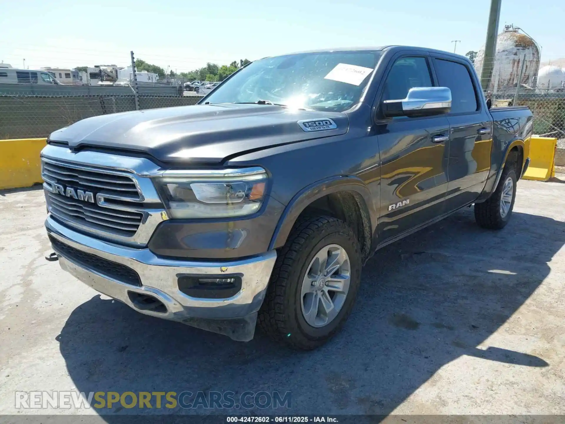 2 Photograph of a damaged car 1C6SRFJT7LN322837 RAM 1500 2020