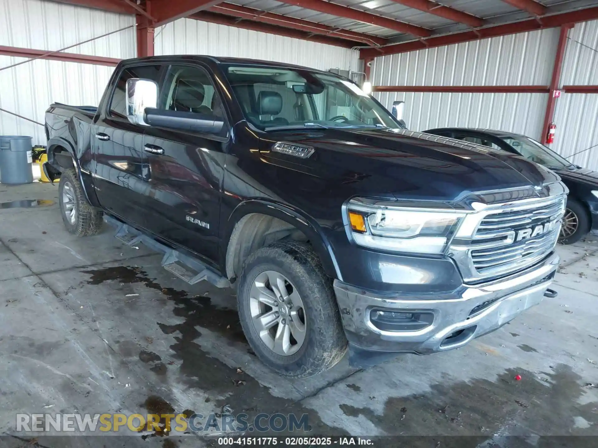 1 Photograph of a damaged car 1C6SRFJT8LN246948 RAM 1500 2020