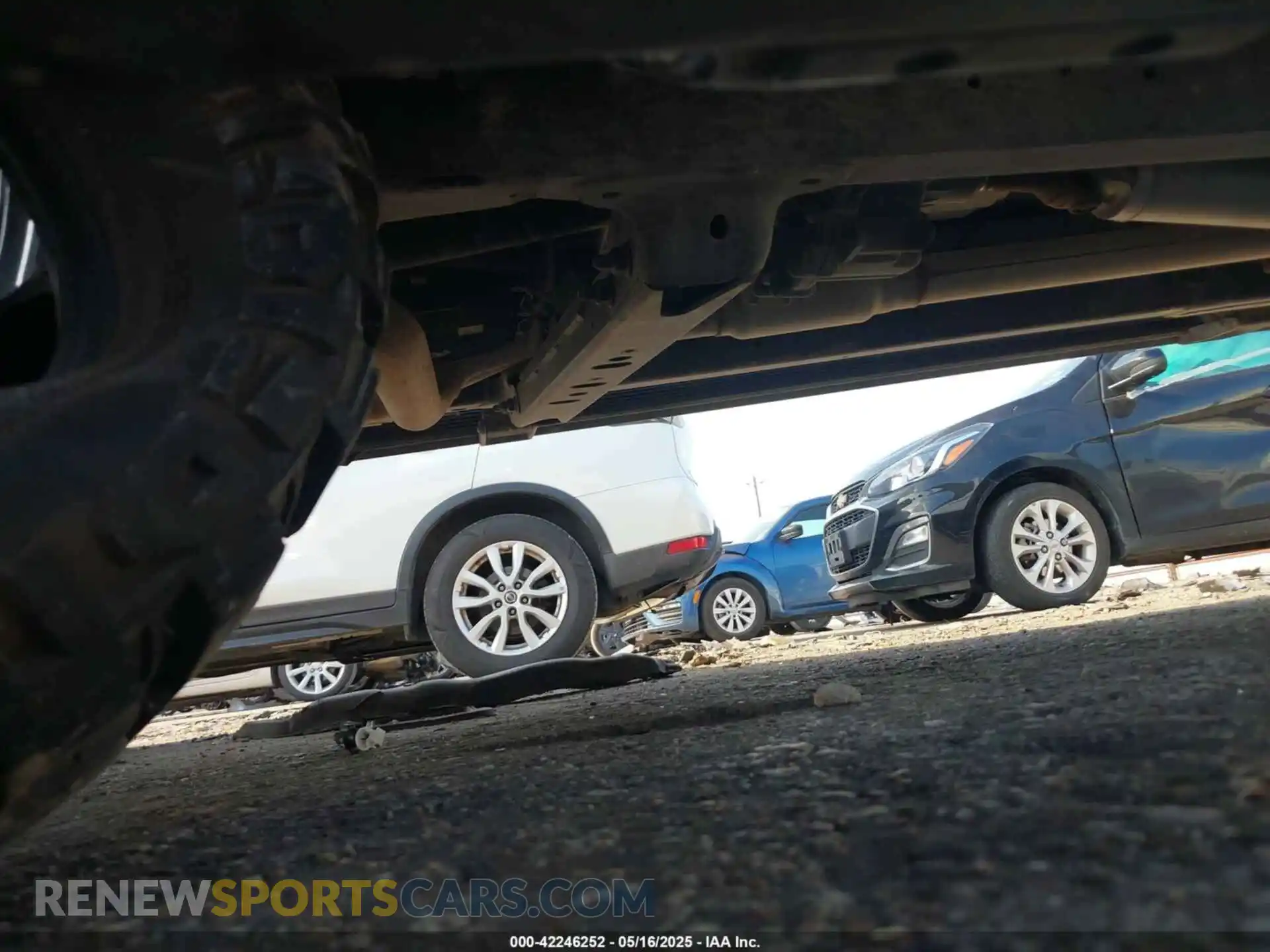 2 Photograph of a damaged car 1C6SRFKT0LN127449 RAM 1500 2020