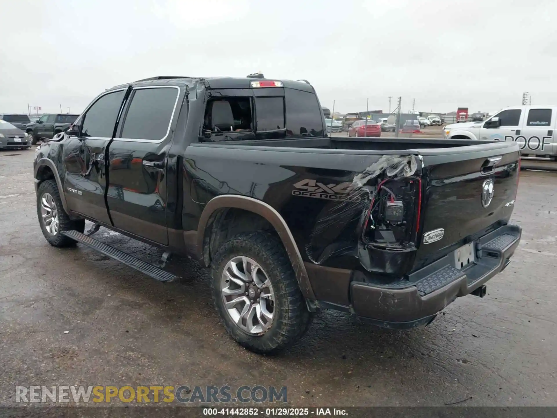 3 Photograph of a damaged car 1C6SRFKT1LN136841 RAM 1500 2020