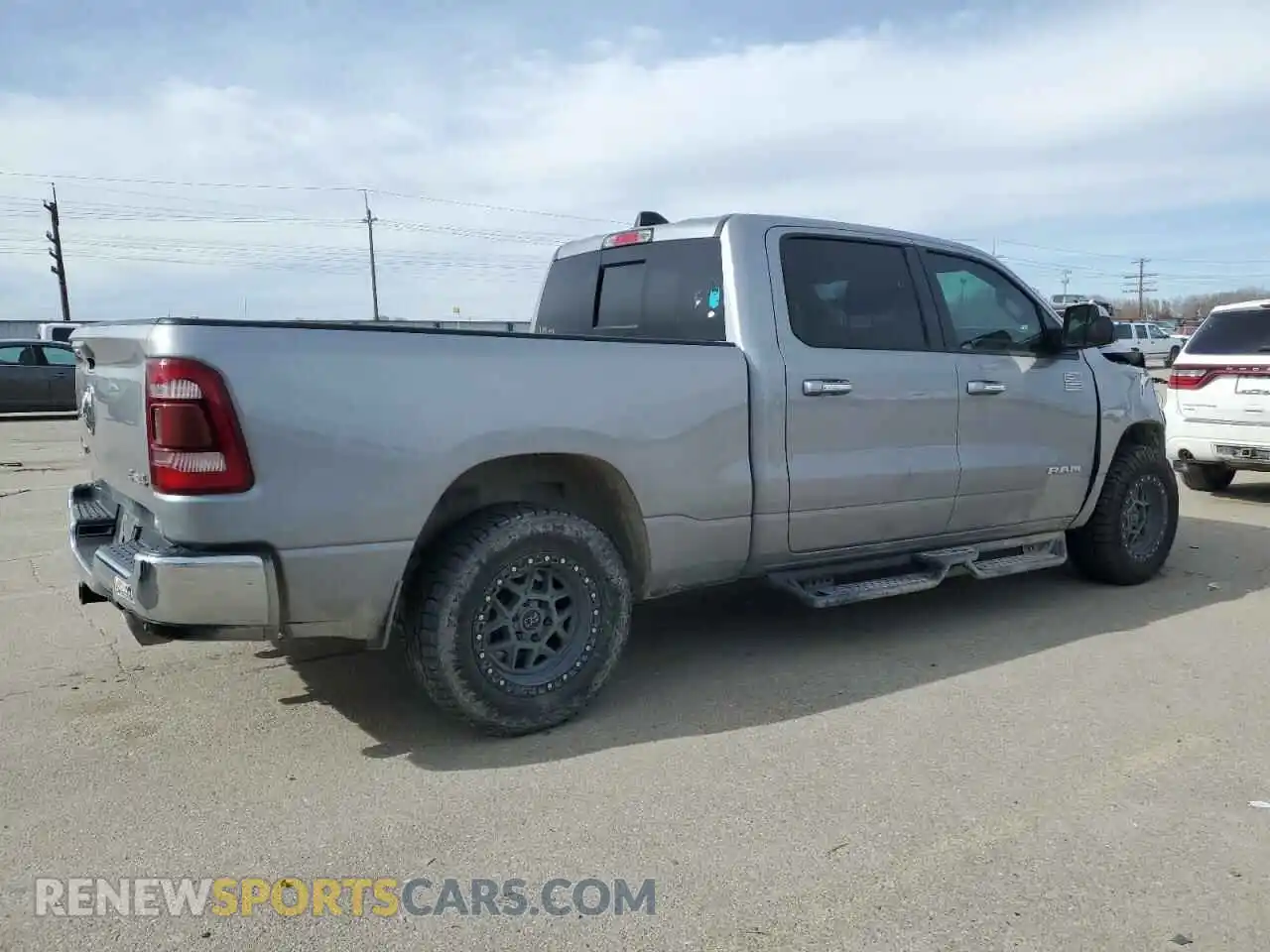 3 Photograph of a damaged car 1C6SRFMT6LN386718 RAM 1500 2020
