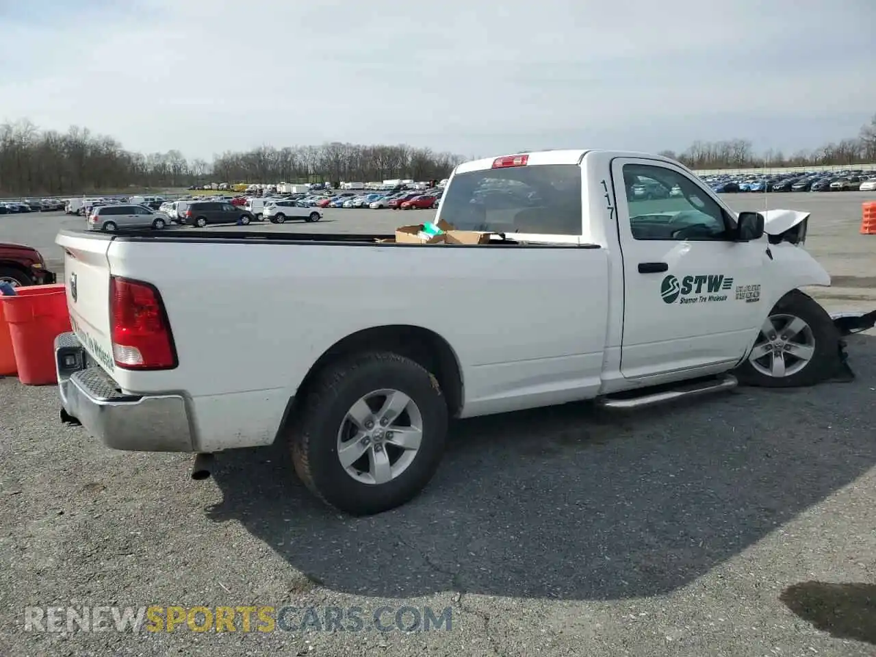 3 Photograph of a damaged car 3C6JR6DG2LG290303 RAM 1500 2020