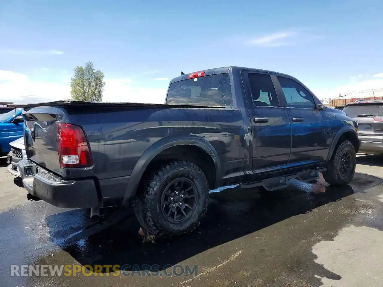 3 fotografías del automóvil dañado 1C6RR6GG3MS551074 RAM 1500 2021