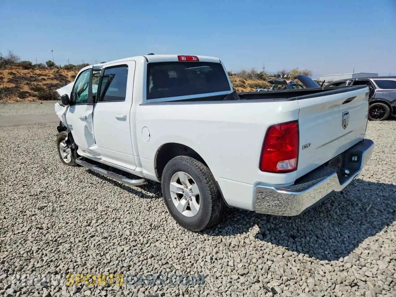 2 fotografías del automóvil dañado 1C6RR6LG4MS586065 RAM 1500 2021