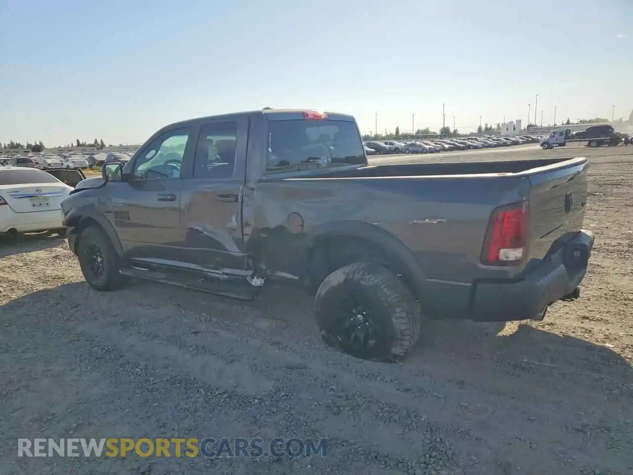 2 fotografías del automóvil dañado 1C6RR7GT9MS562423 RAM 1500 2021