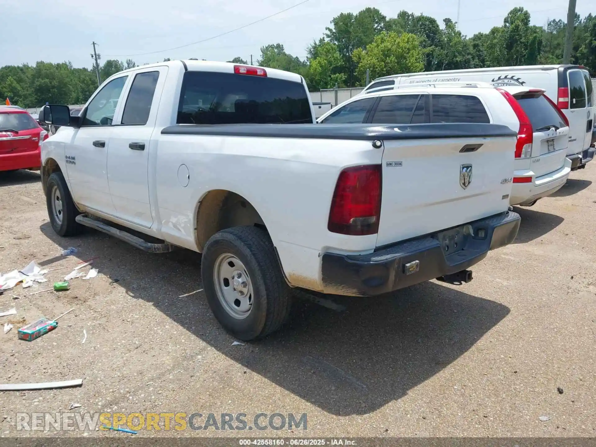 3 Photograph of a damaged car 1C6RREBT2MN821280 RAM 1500 2021