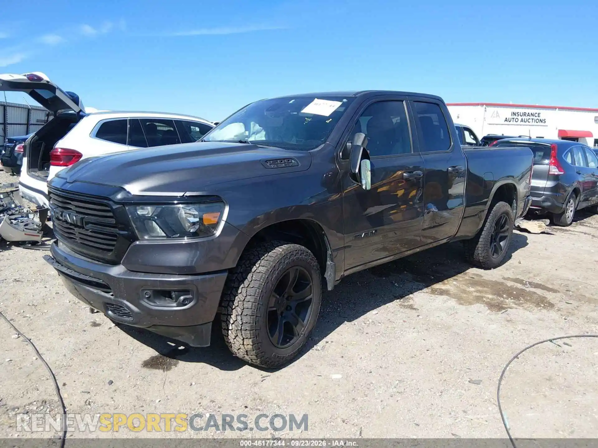 2 fotografías del automóvil dañado 1C6RREBT3MN767620 RAM 1500 2021