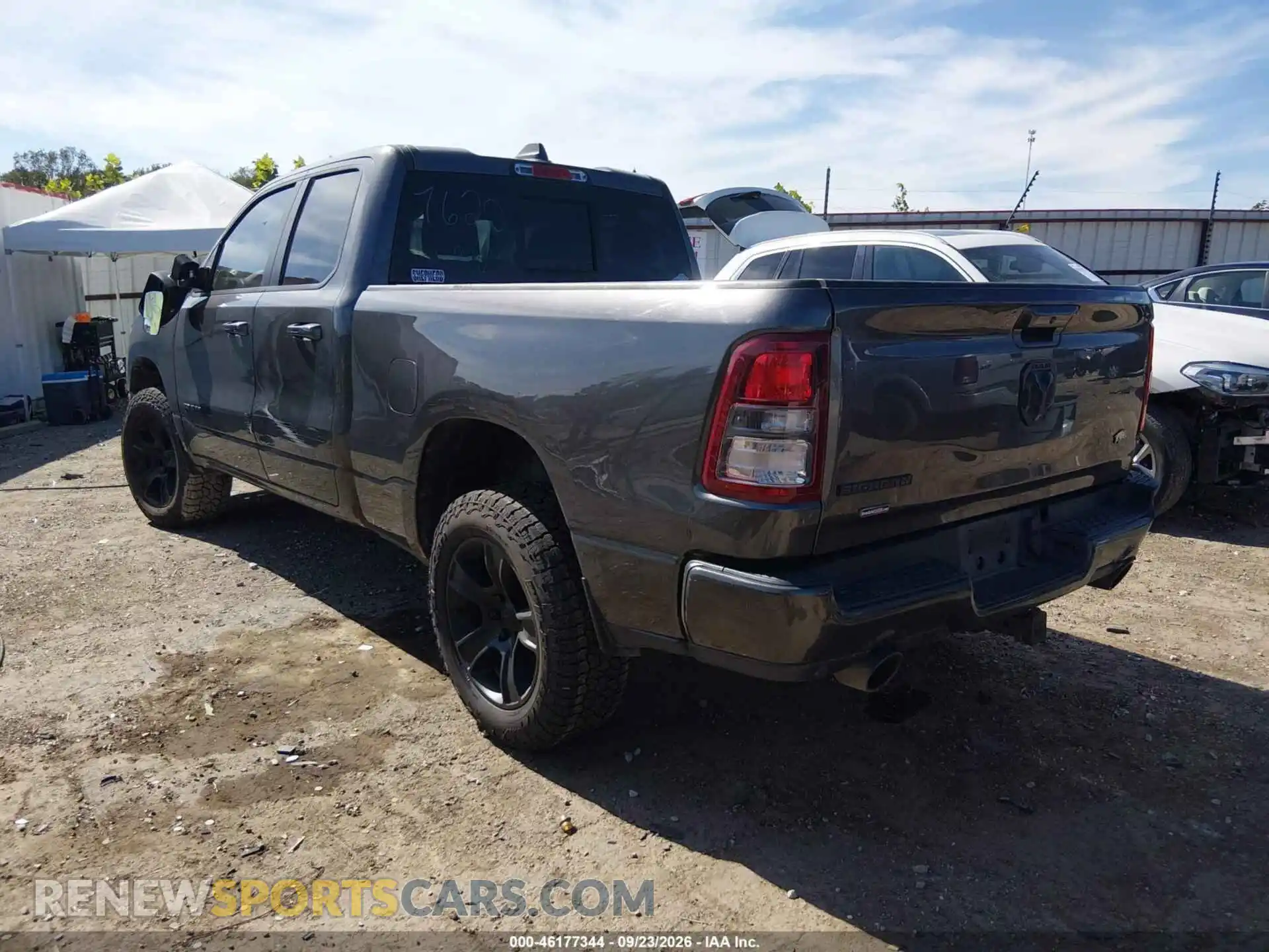 3 fotografías del automóvil dañado 1C6RREBT3MN767620 RAM 1500 2021