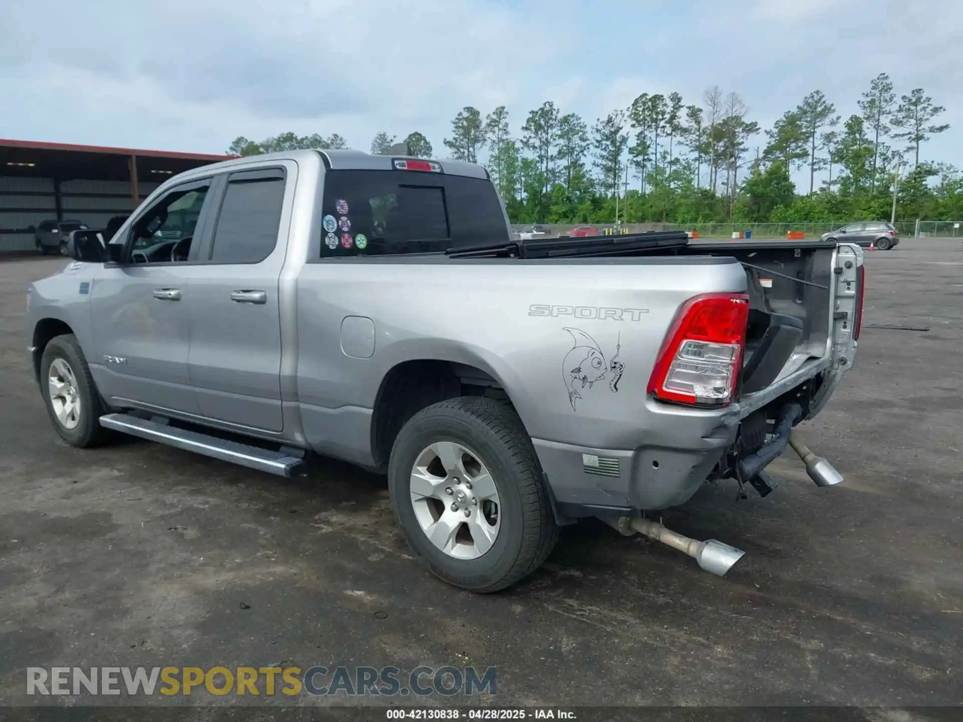 3 Photograph of a damaged car 1C6RREBT7MN801896 RAM 1500 2021
