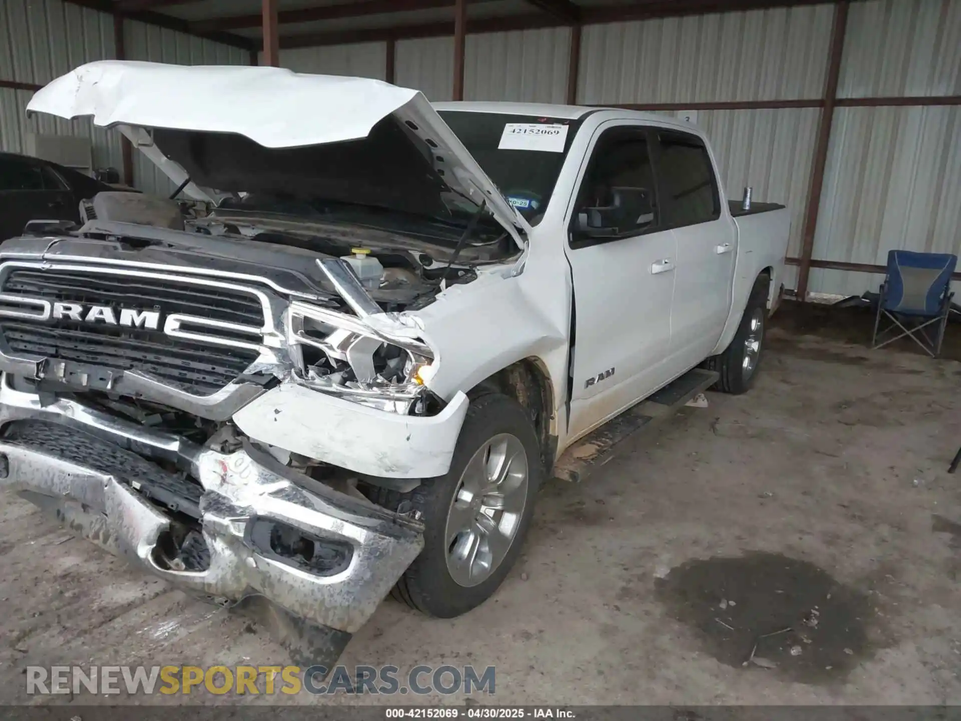 2 Photograph of a damaged car 1C6RREFT1MN646966 RAM 1500 2021
