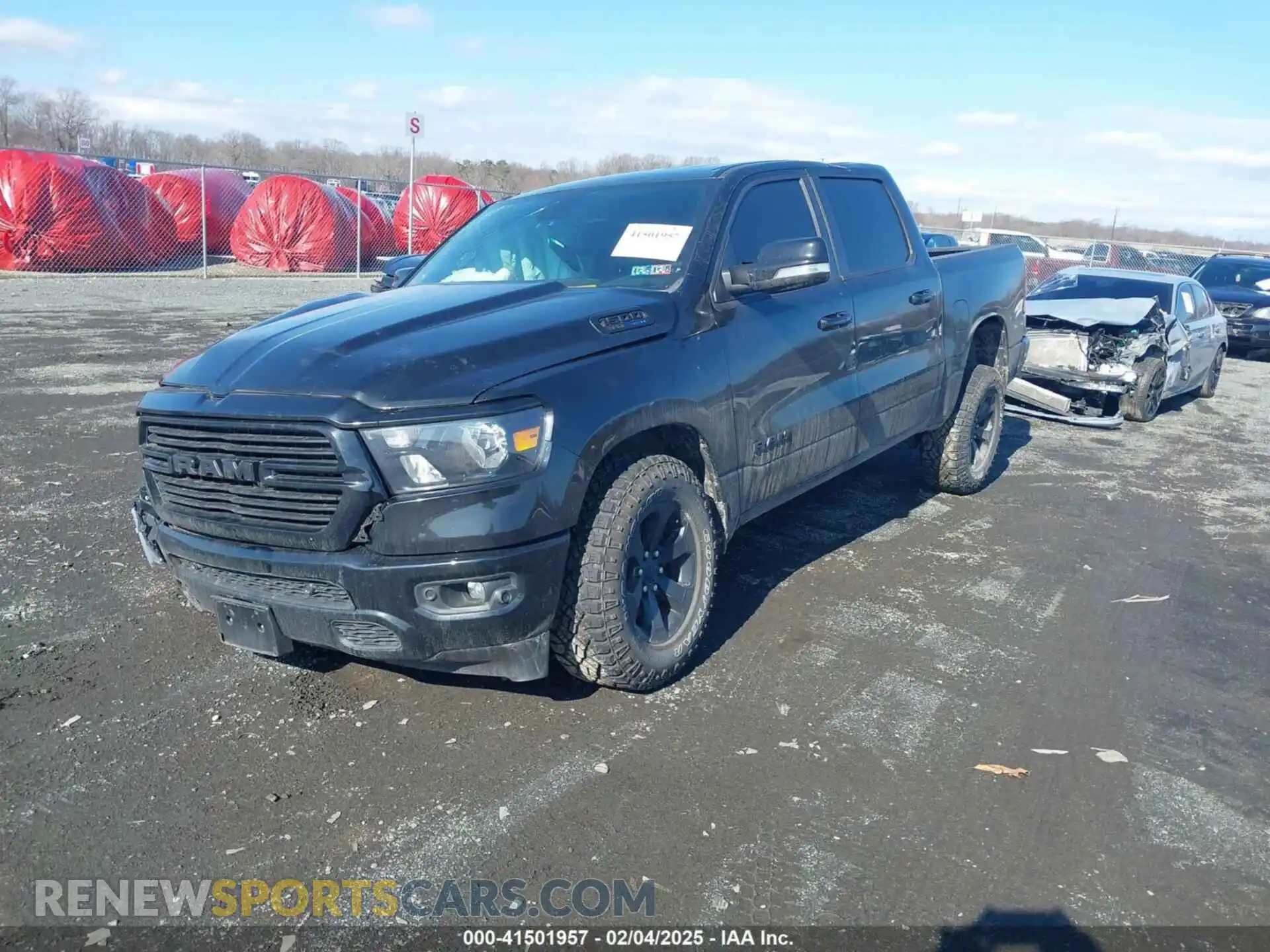 2 Фотография поврежденного автомобиля 1C6RREFT1MN690725 RAM 1500 2021
