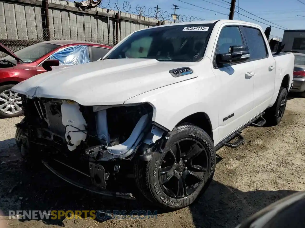 1 Photograph of a damaged car 1C6RREFT2MN660505 RAM 1500 2021