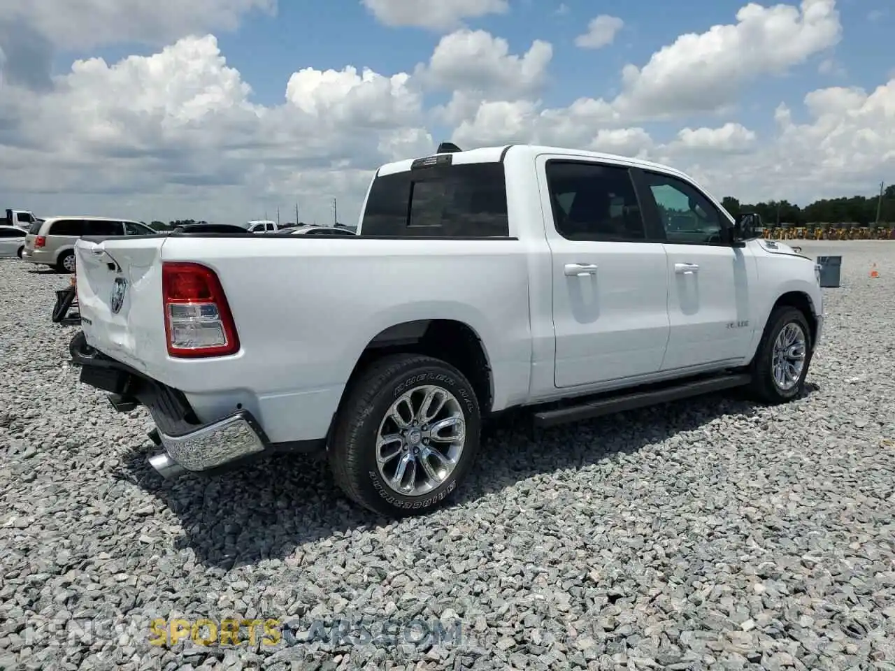3 Photograph of a damaged car 1C6RREFT8MN743548 RAM 1500 2021