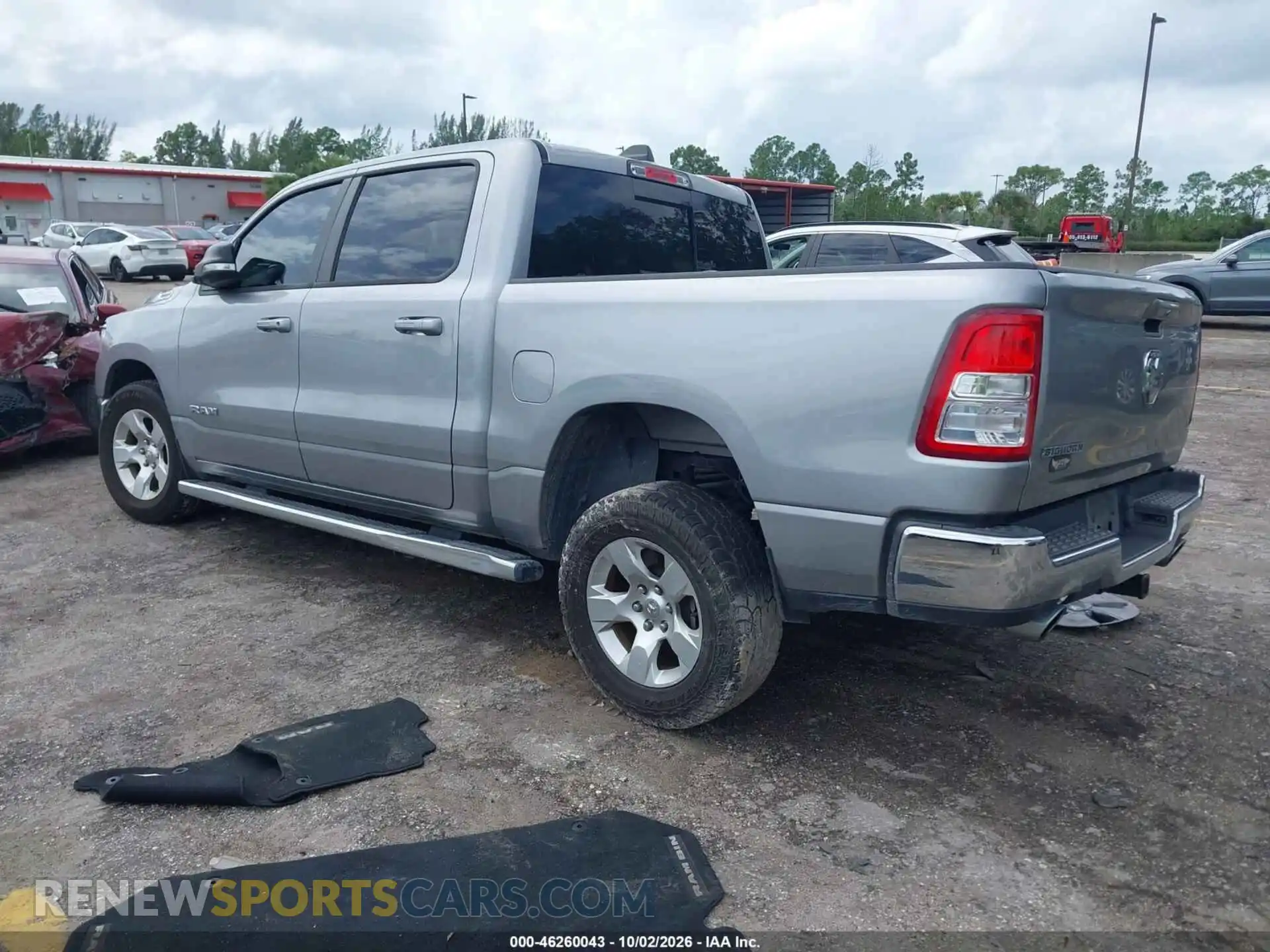 3 Photograph of a damaged car 1C6RREFT9MN647153 RAM 1500 2021