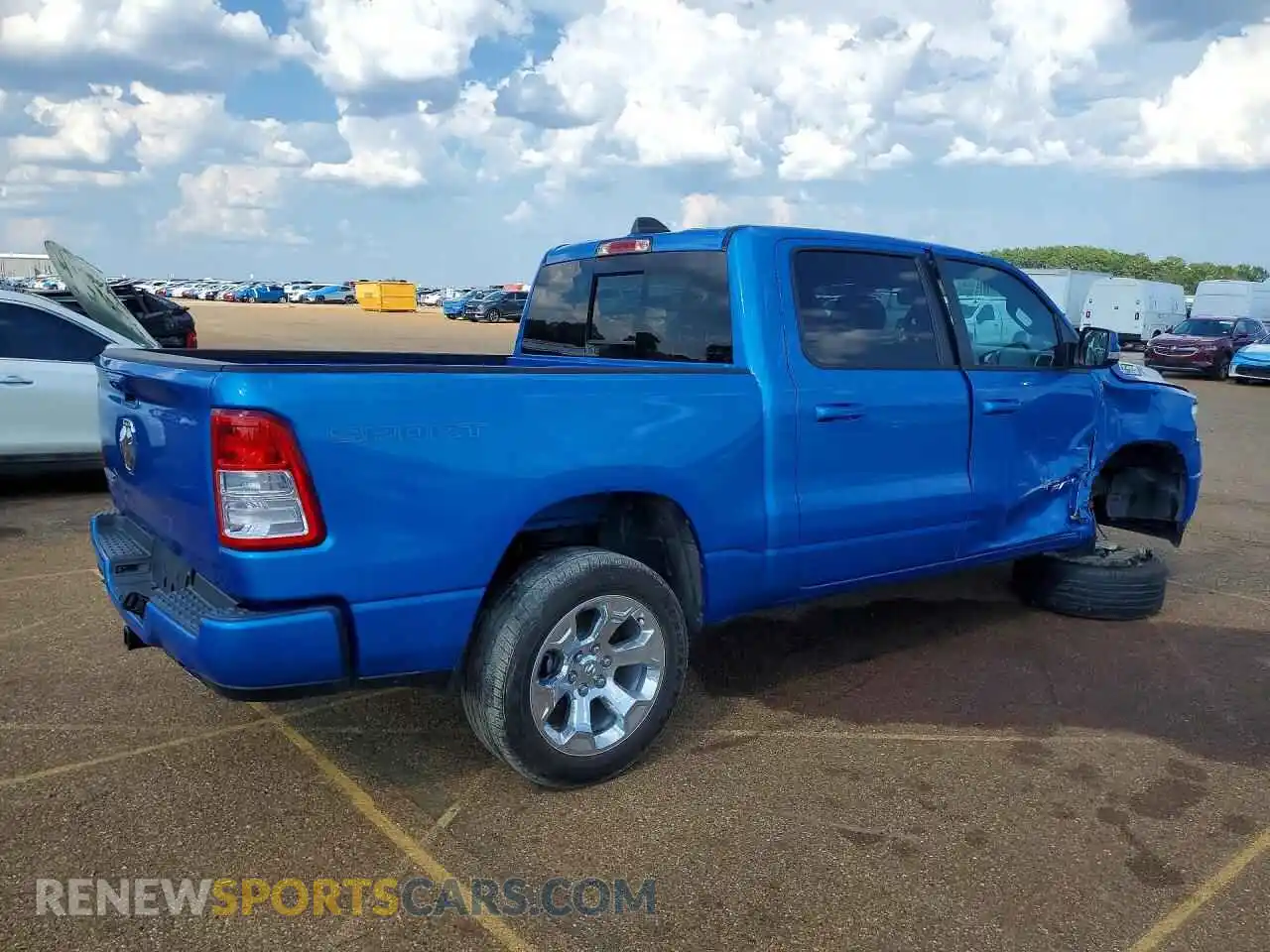3 fotografías del automóvil dañado 1C6RREFTXMN654077 RAM 1500 2021