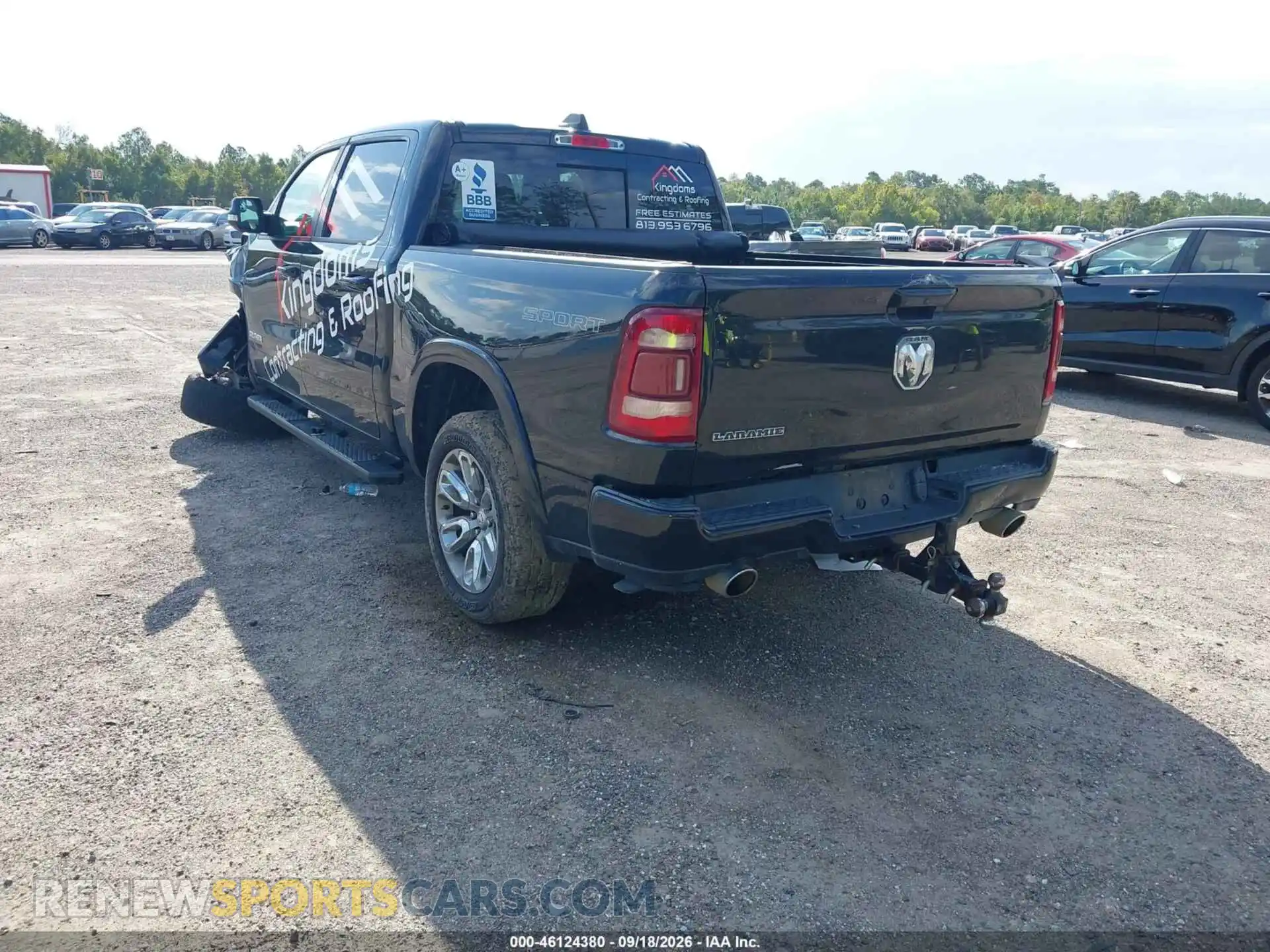 3 Фотография поврежденного автомобиля 1C6RREJT3MN502309 RAM 1500 2021