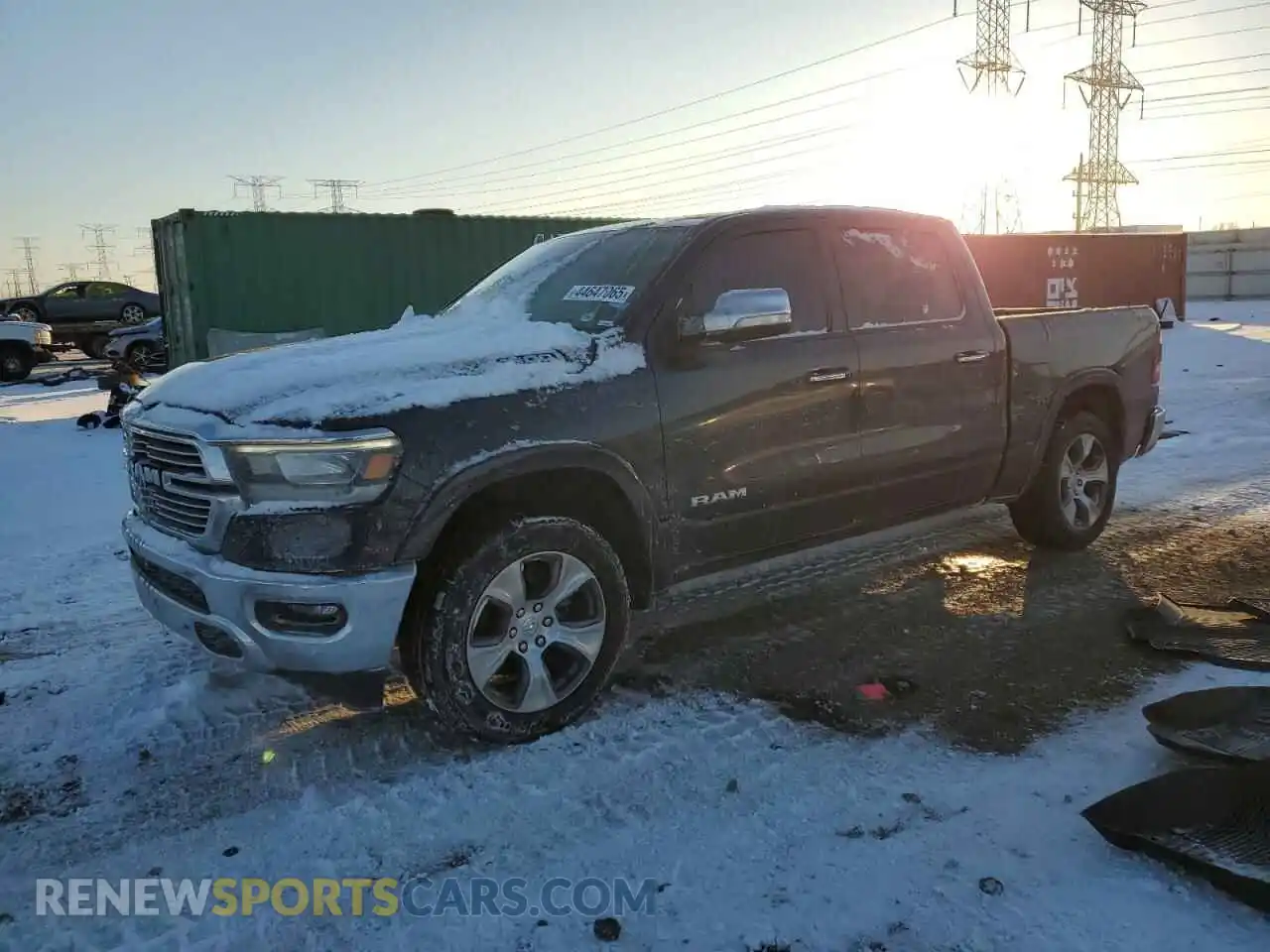 1 Photograph of a damaged car 1C6RREJT8MN750457 RAM 1500 2021