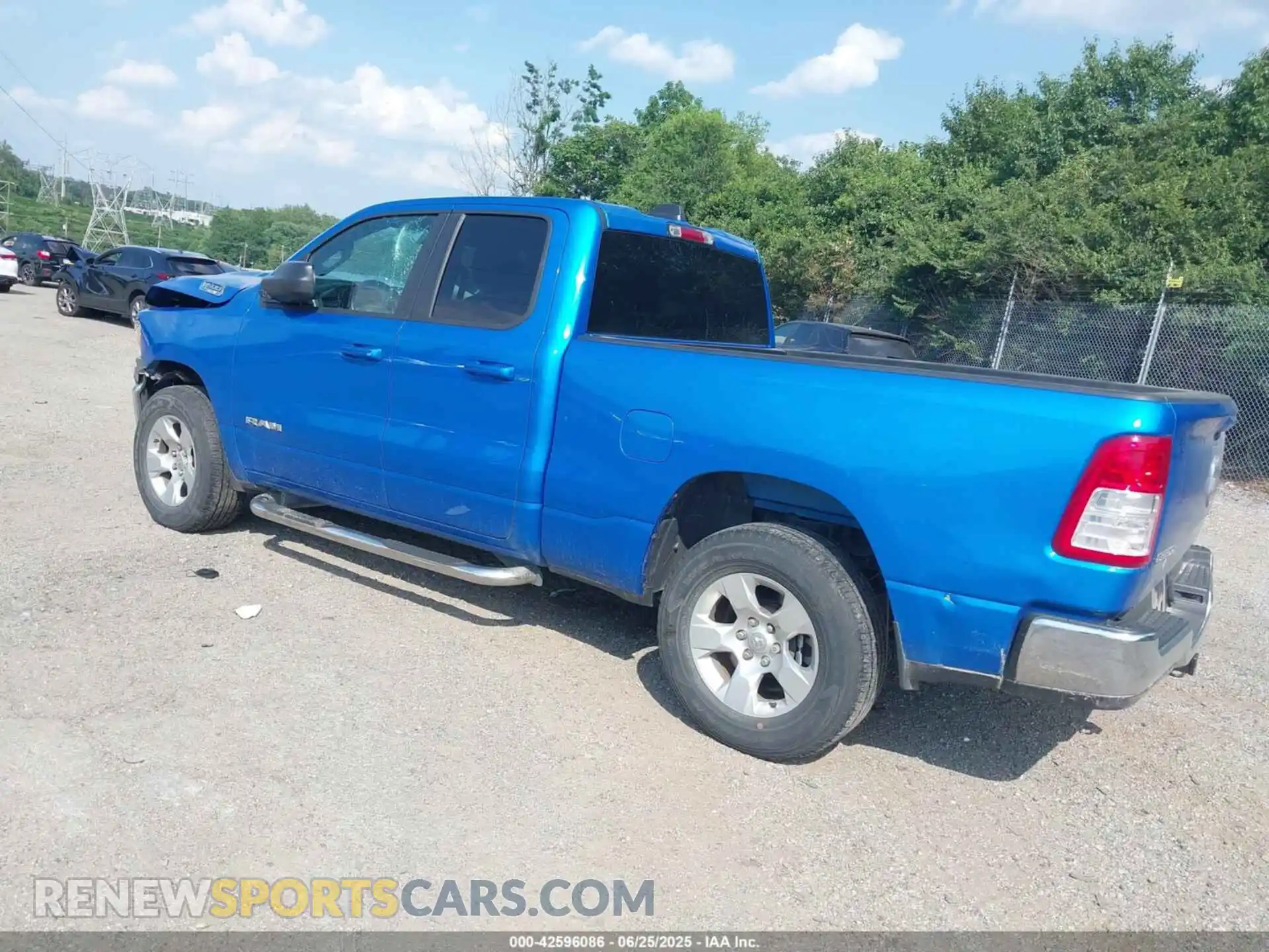 3 Photograph of a damaged car 1C6RRFBG0MN646763 RAM 1500 2021