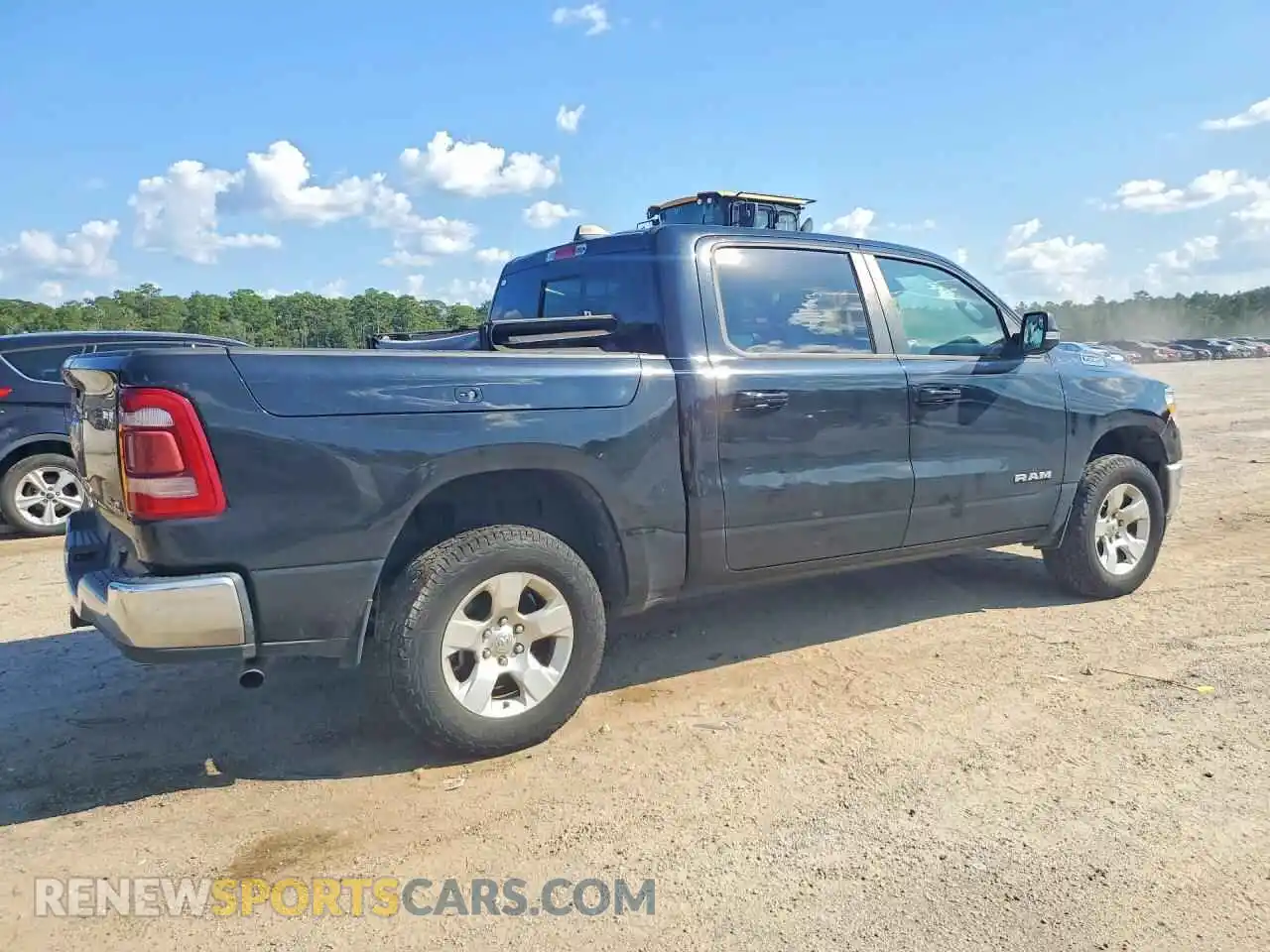3 fotografías del automóvil dañado 1C6RRFFG2MN589606 RAM 1500 2021