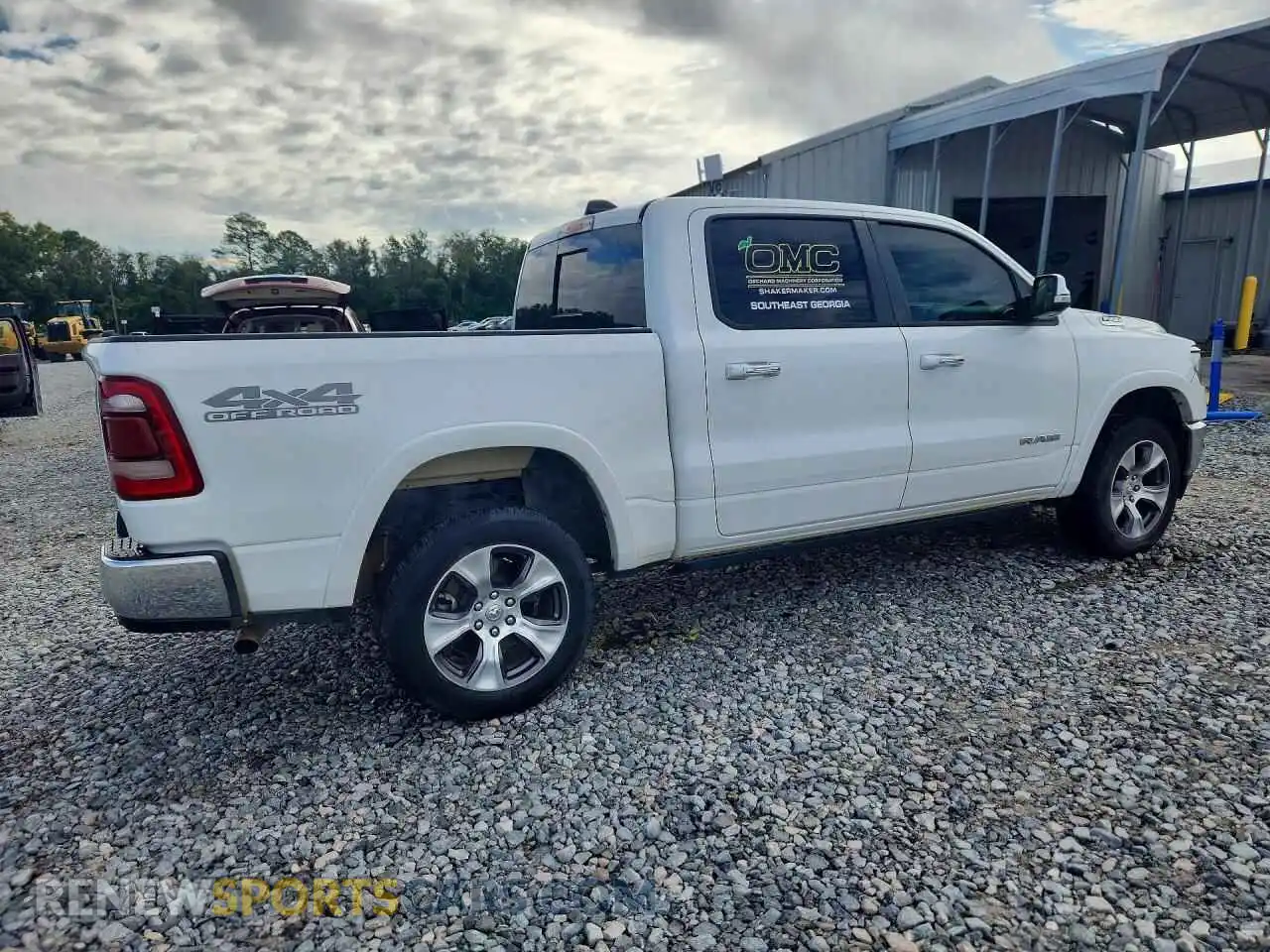 3 fotografías del automóvil dañado 1C6RRFJGXMN592454 RAM 1500 2021