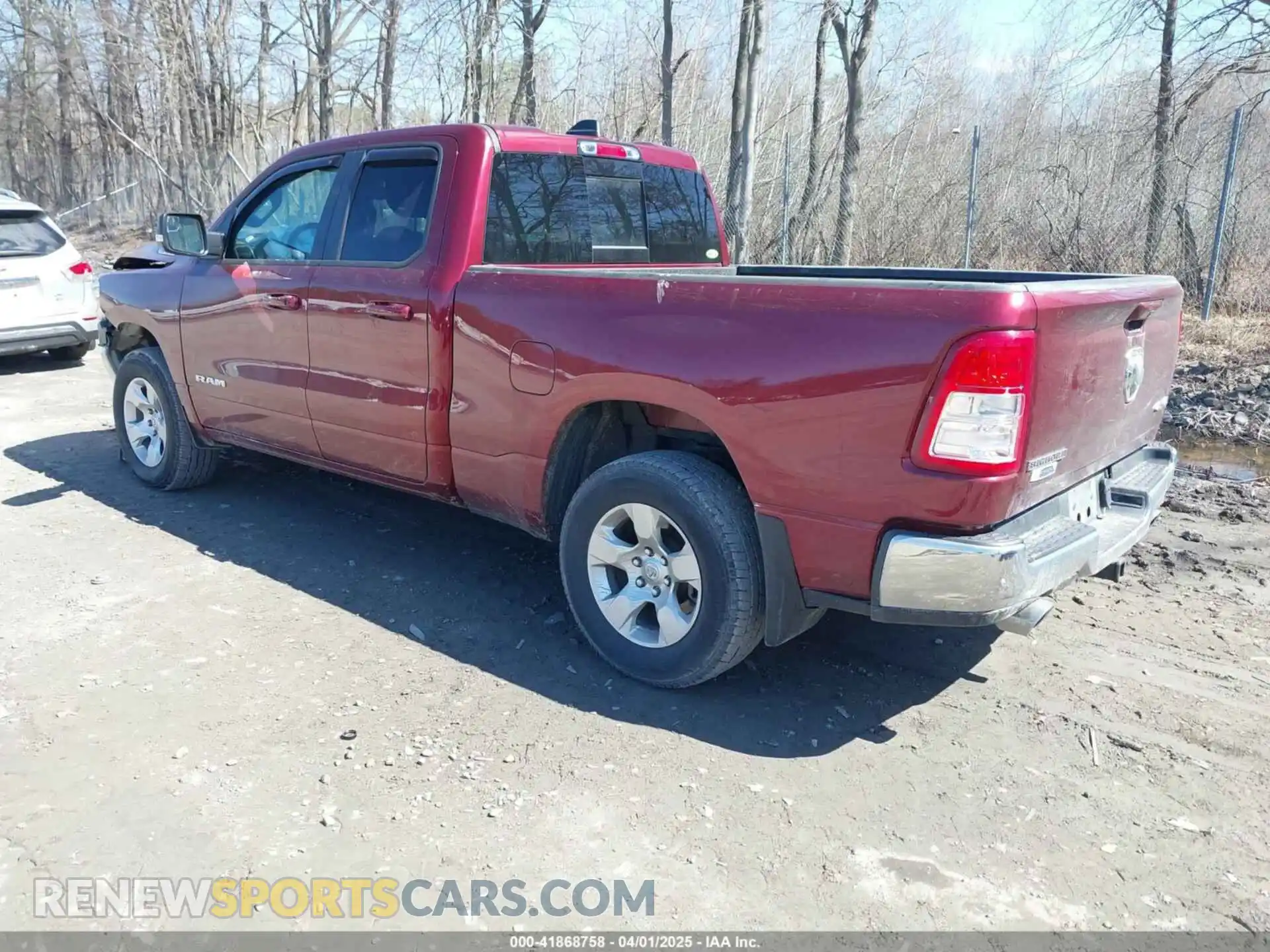 3 Photograph of a damaged car 1C6SRFBT1MN528817 RAM 1500 2021