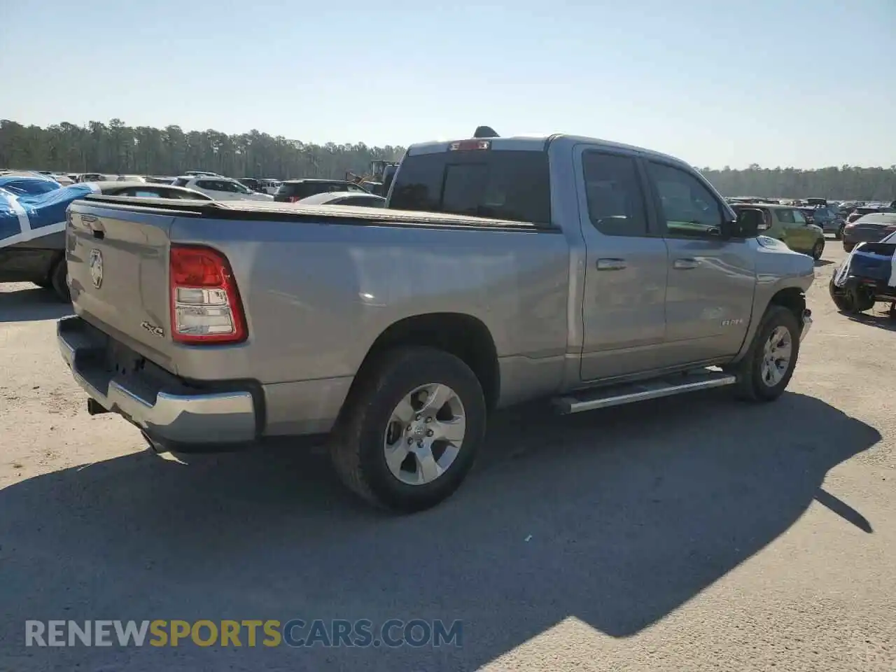 3 Photograph of a damaged car 1C6SRFBT6MN784791 RAM 1500 2021