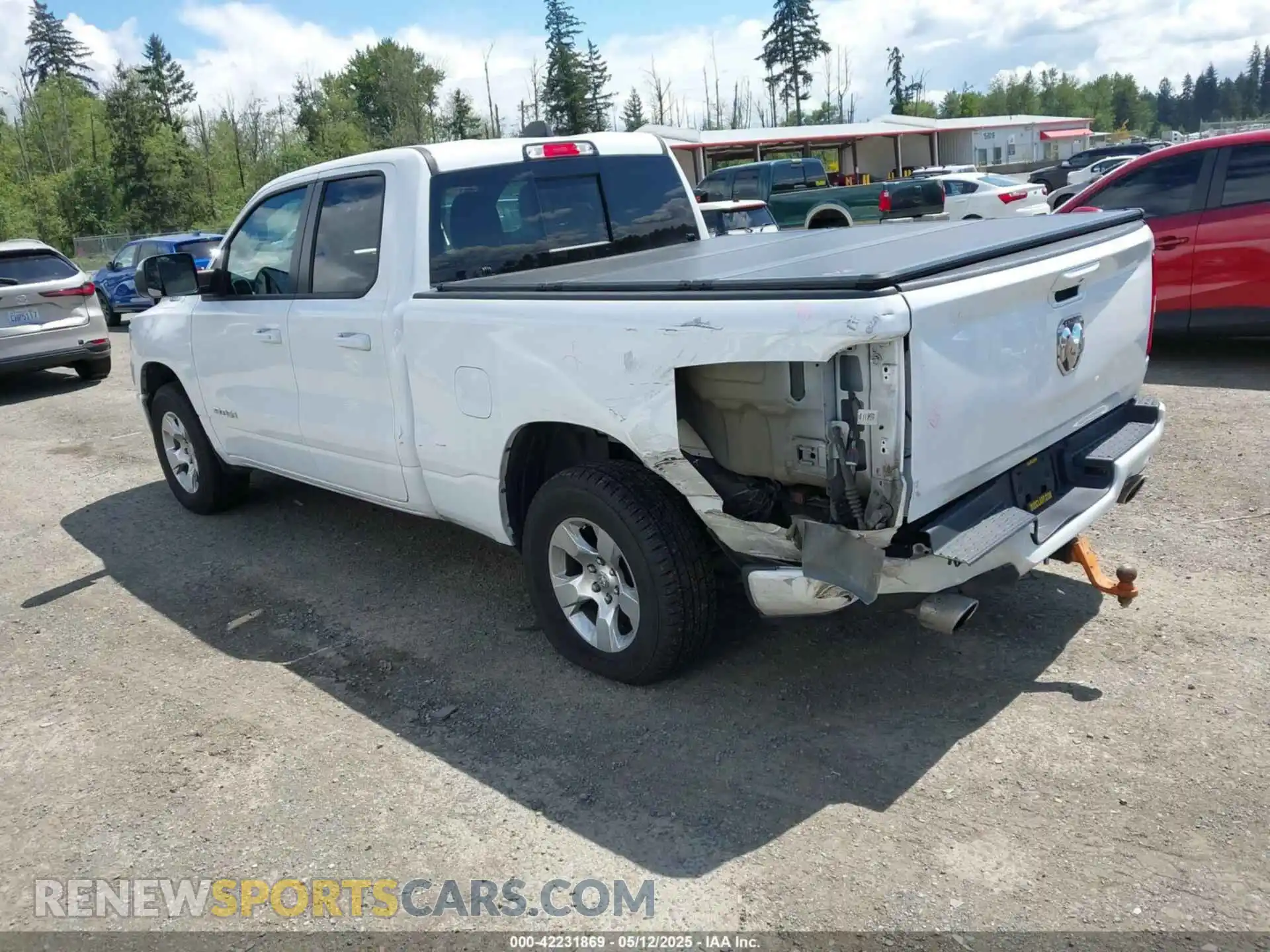 3 Photograph of a damaged car 1C6SRFBT7MN742131 RAM 1500 2021