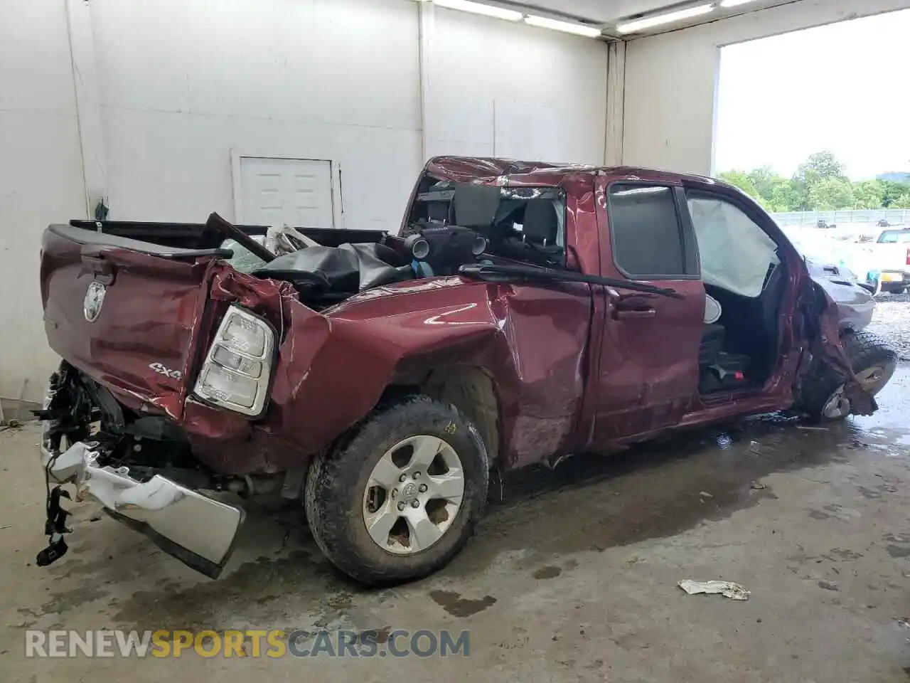 3 Photograph of a damaged car 1C6SRFBT7MN804871 RAM 1500 2021