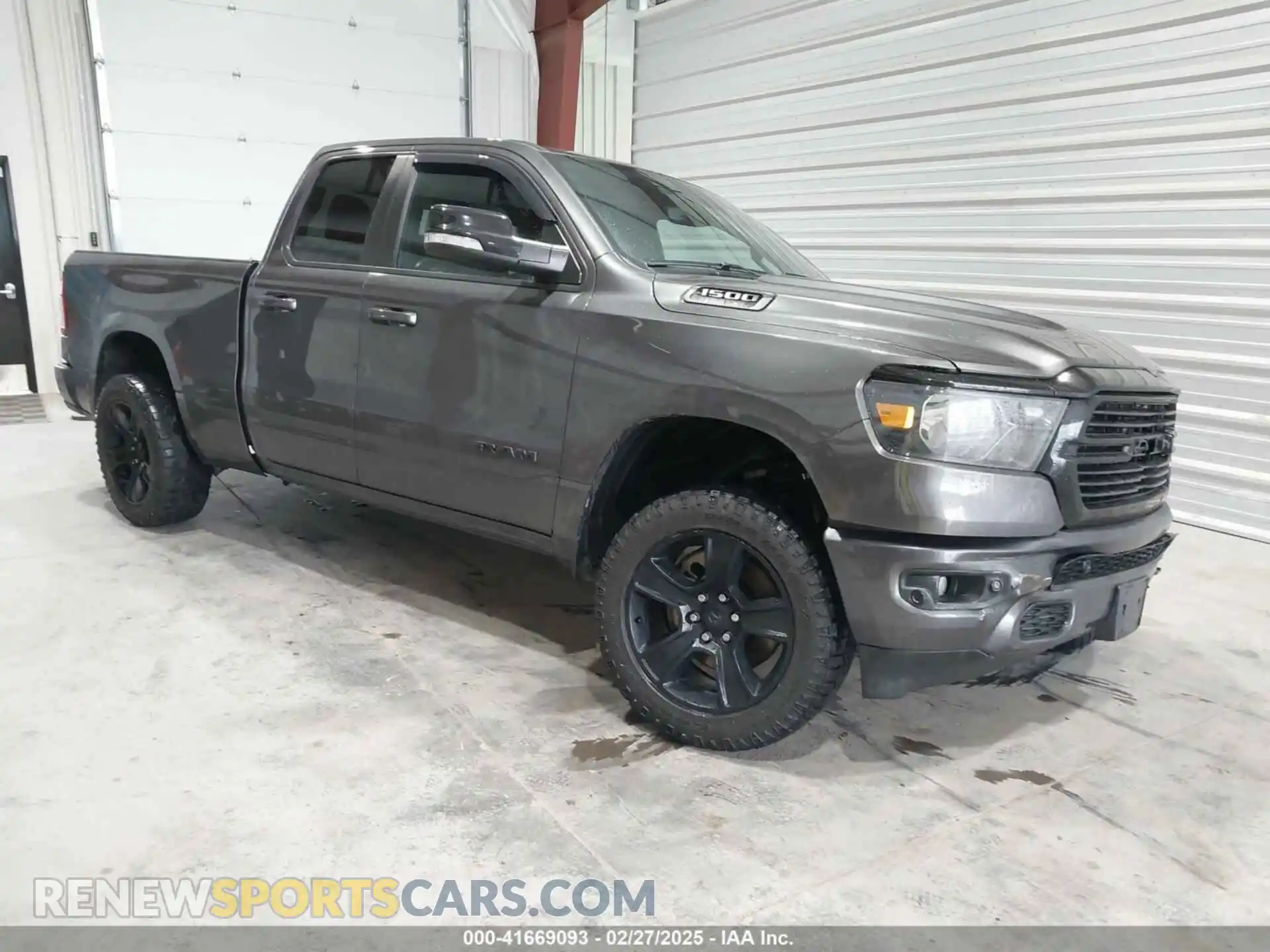 1 Photograph of a damaged car 1C6SRFBT8MN696504 RAM 1500 2021