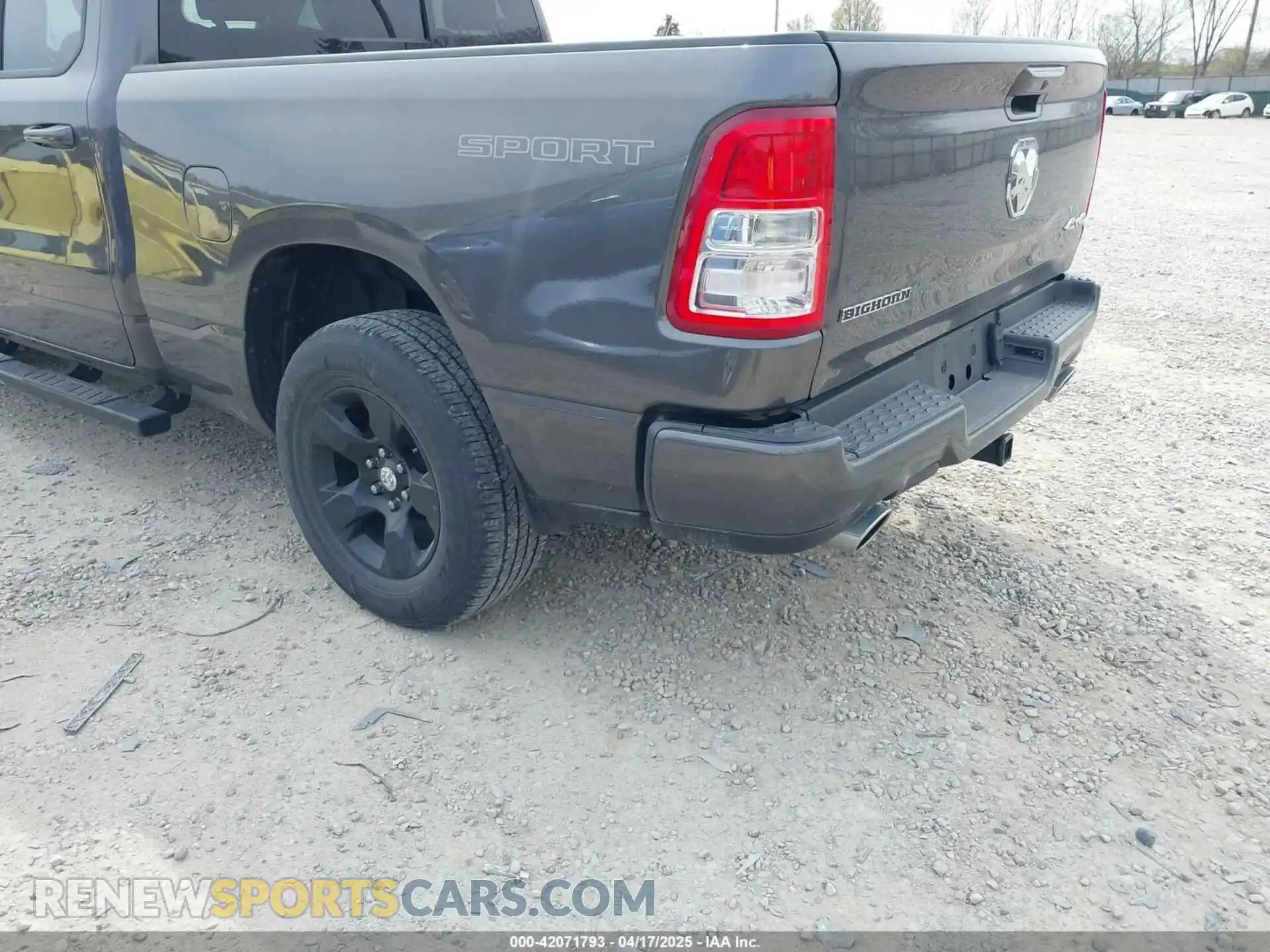 3 Photograph of a damaged car 1C6SRFBT9MN806038 RAM 1500 2021